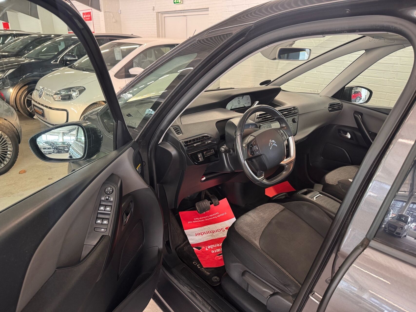 Billede af Citroën Grand C4 Picasso 1,6 Blue HDi Iconic EAT6 start/stop 120HK 6g Aut.