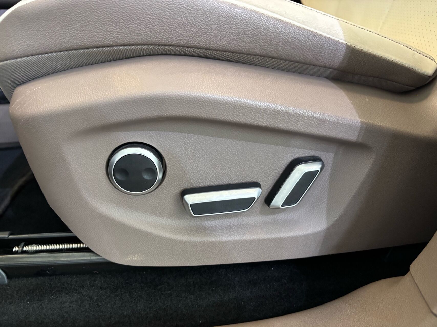 Billede af Aiways U5 EL Premium 204HK 5d Aut.