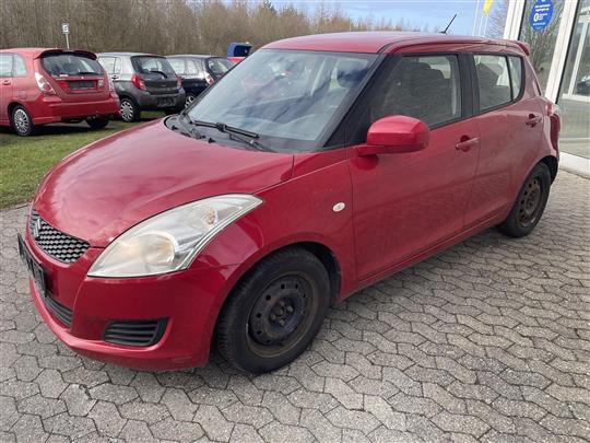 Suzuki Swift 1,2 16V Cruise 94HK 5d