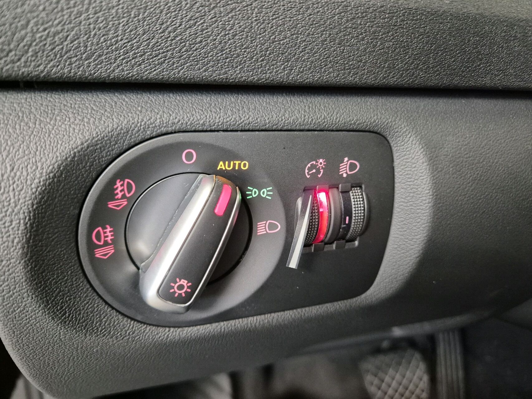 Billede af Audi A3 Sportback 1,6 TDI DPF Attraction S Tronic 105HK 5d Aut.