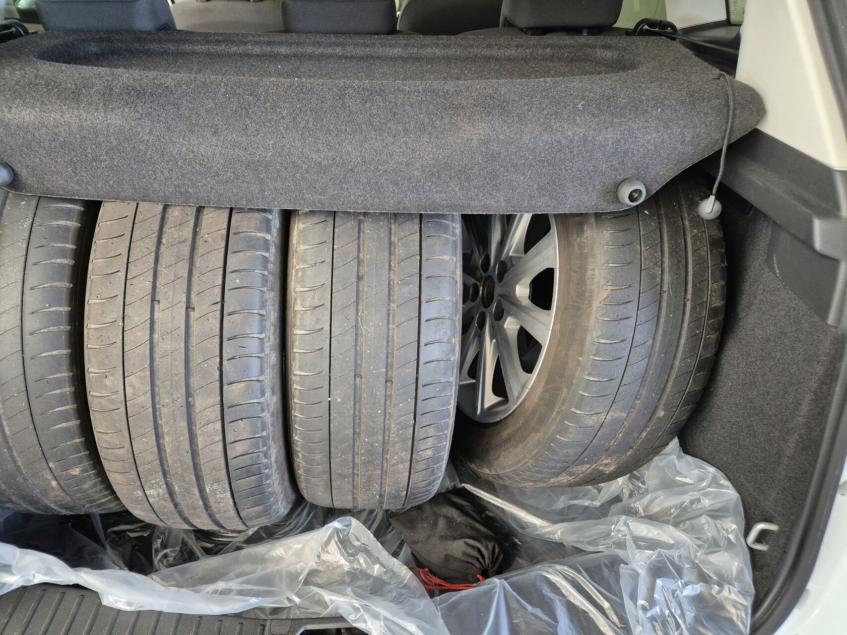 Billede af Ford C-MAX 1,0 EcoBoost Titanium Fun 125HK 6g