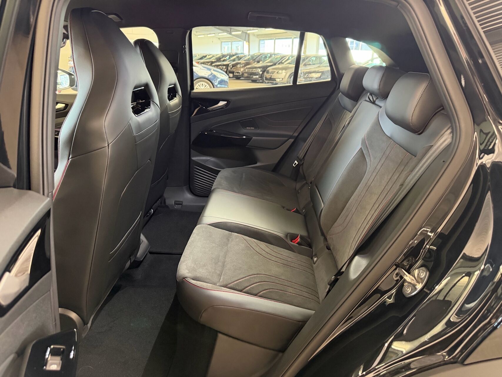 Billede af VW ID.4 EL GTX Max+ 4Motion 340HK 5d Aut.