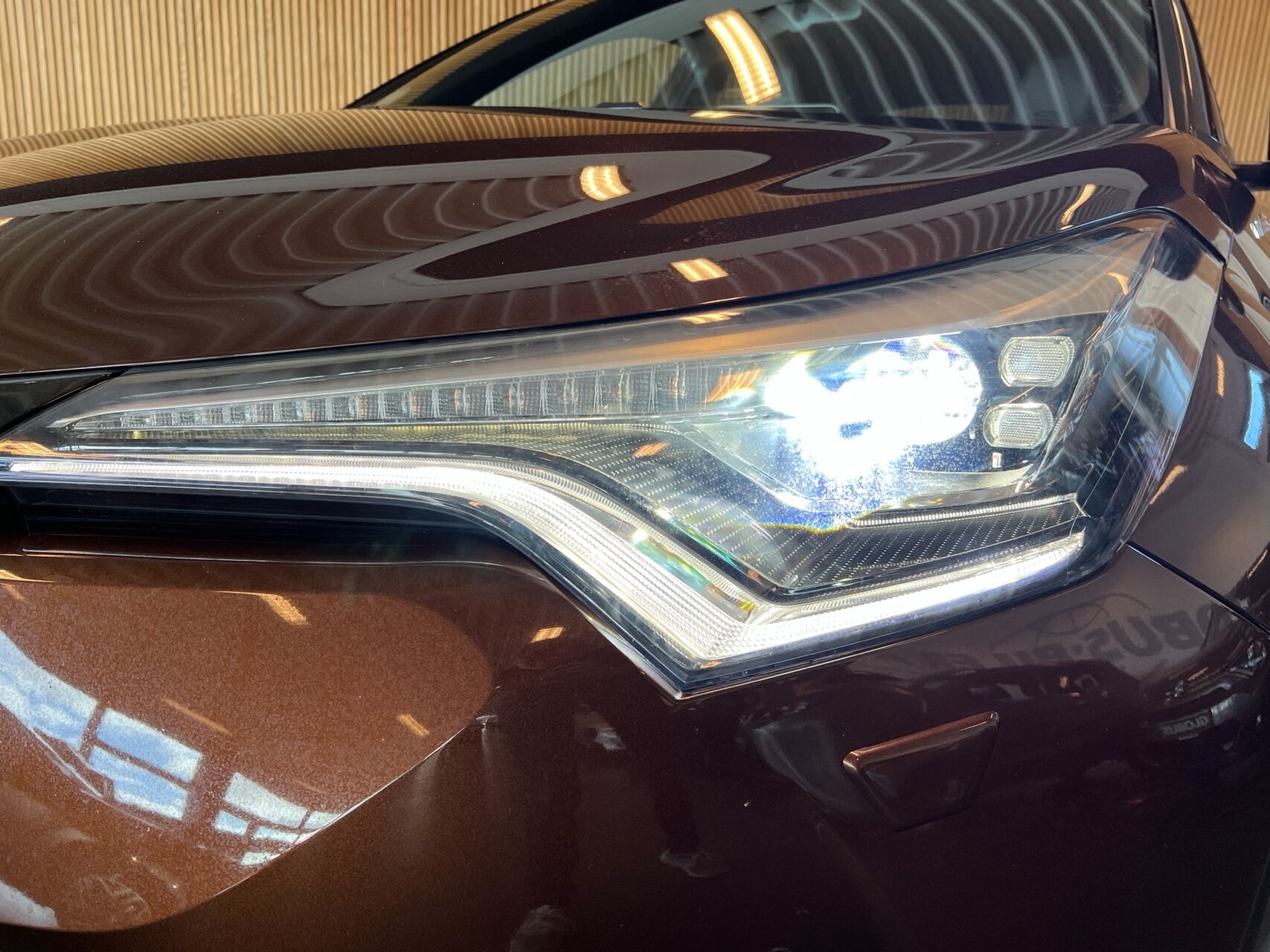 Billede af Toyota C-HR 1,8 Hybrid C-HIC LED Multidrive S 122HK 5d Aut.