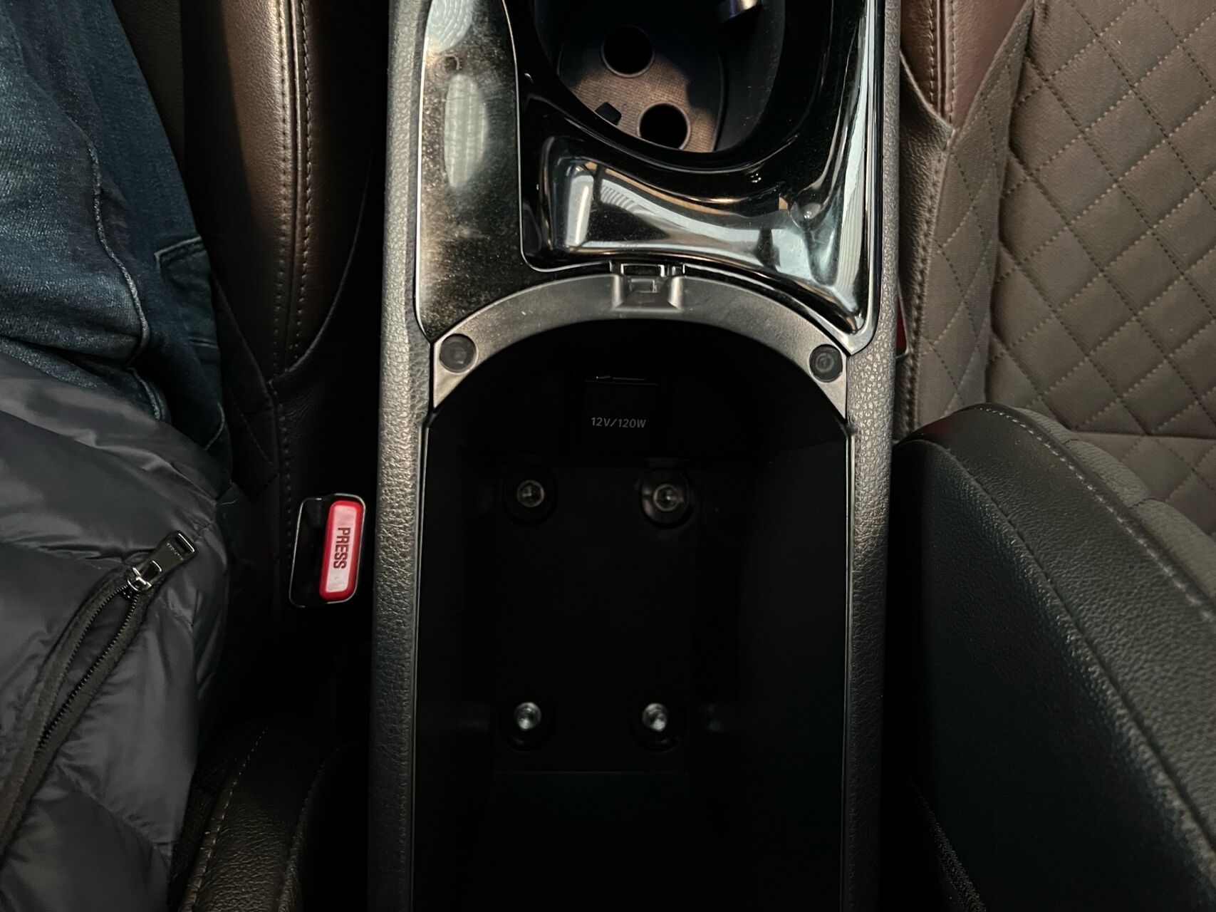 Billede af Toyota C-HR 1,8 Hybrid C-HIC LED Multidrive S 122HK 5d Aut.