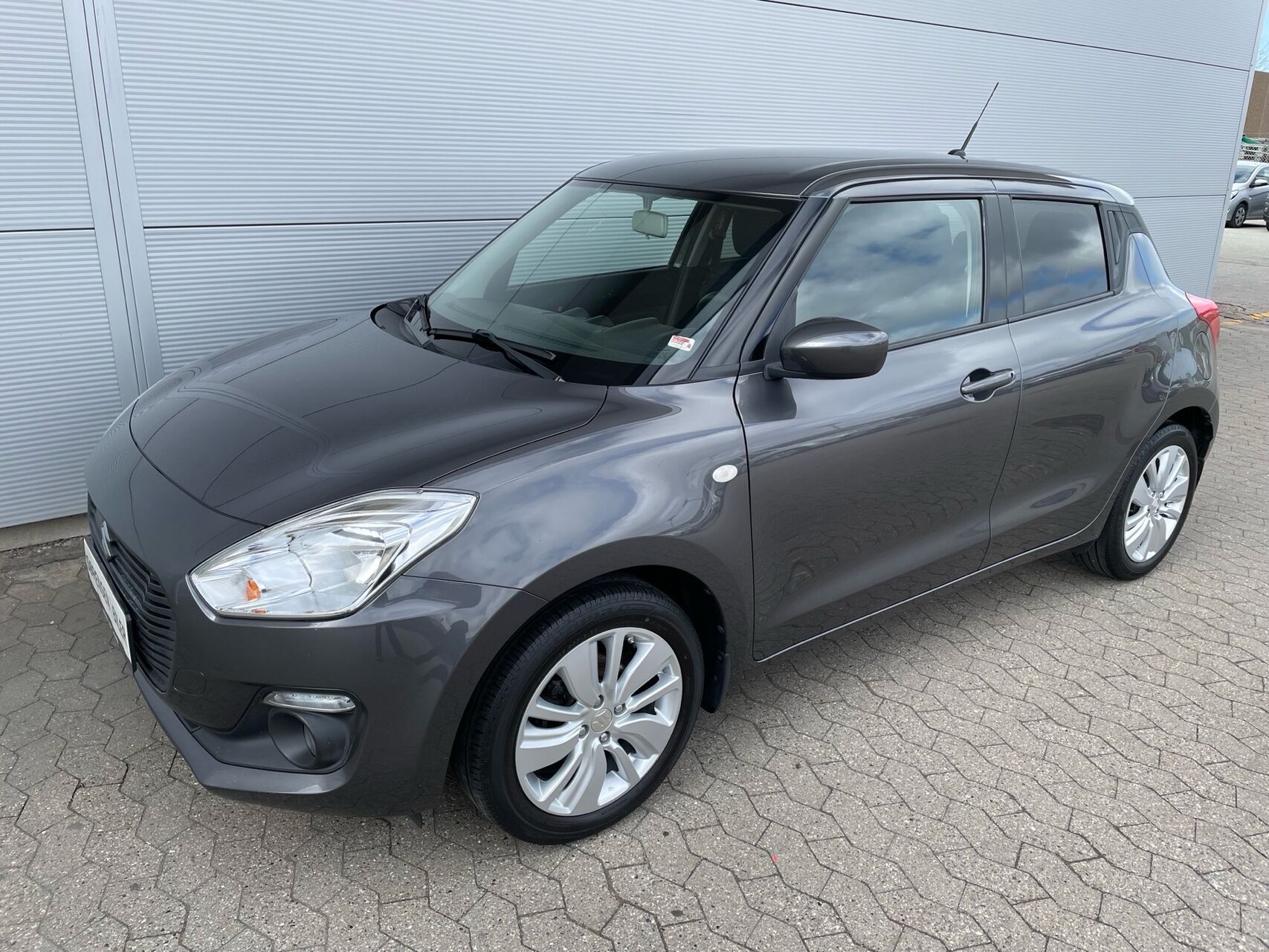 Billede af Suzuki Swift 1,2 Dualjet  Mild hybrid Action Hybrid 90HK 5d