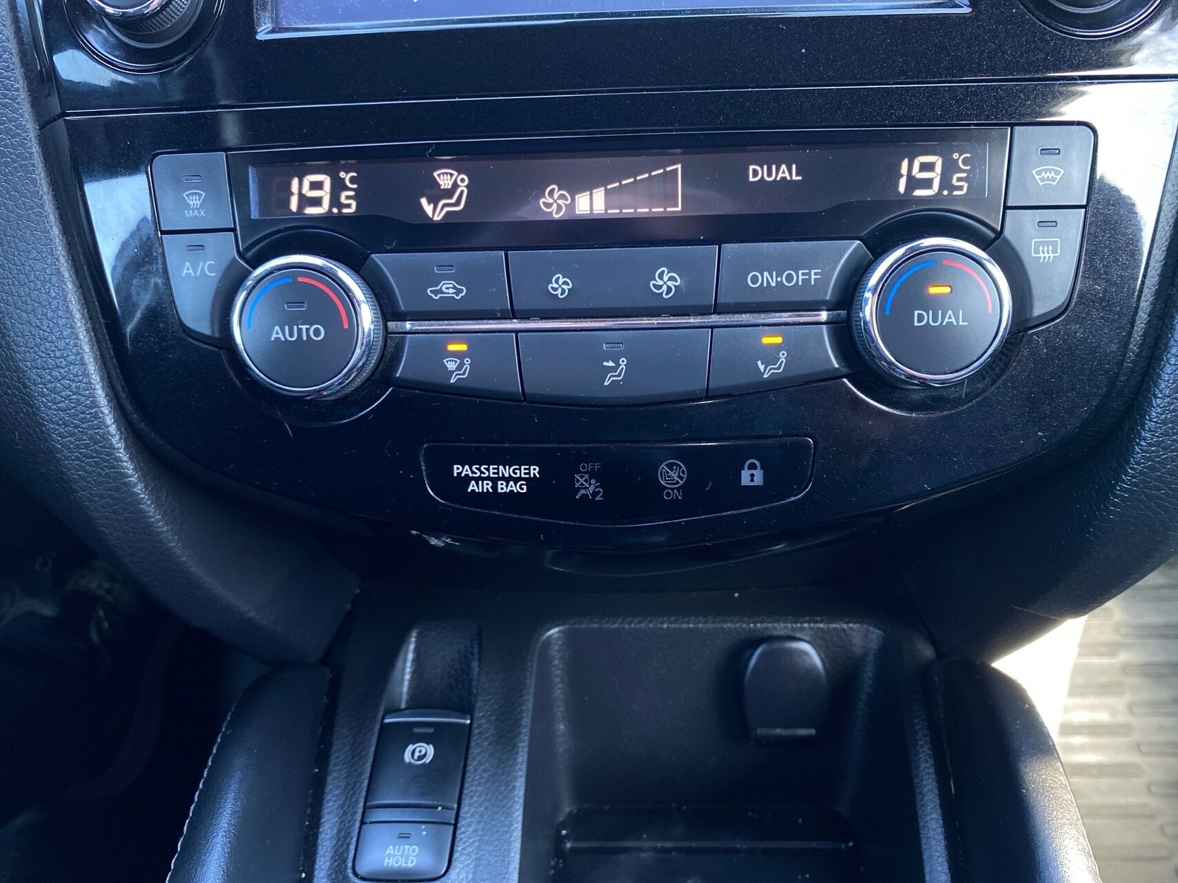 Billede af Nissan Qashqai 1,5 DCi Tekna+ 115HK 5d 6g