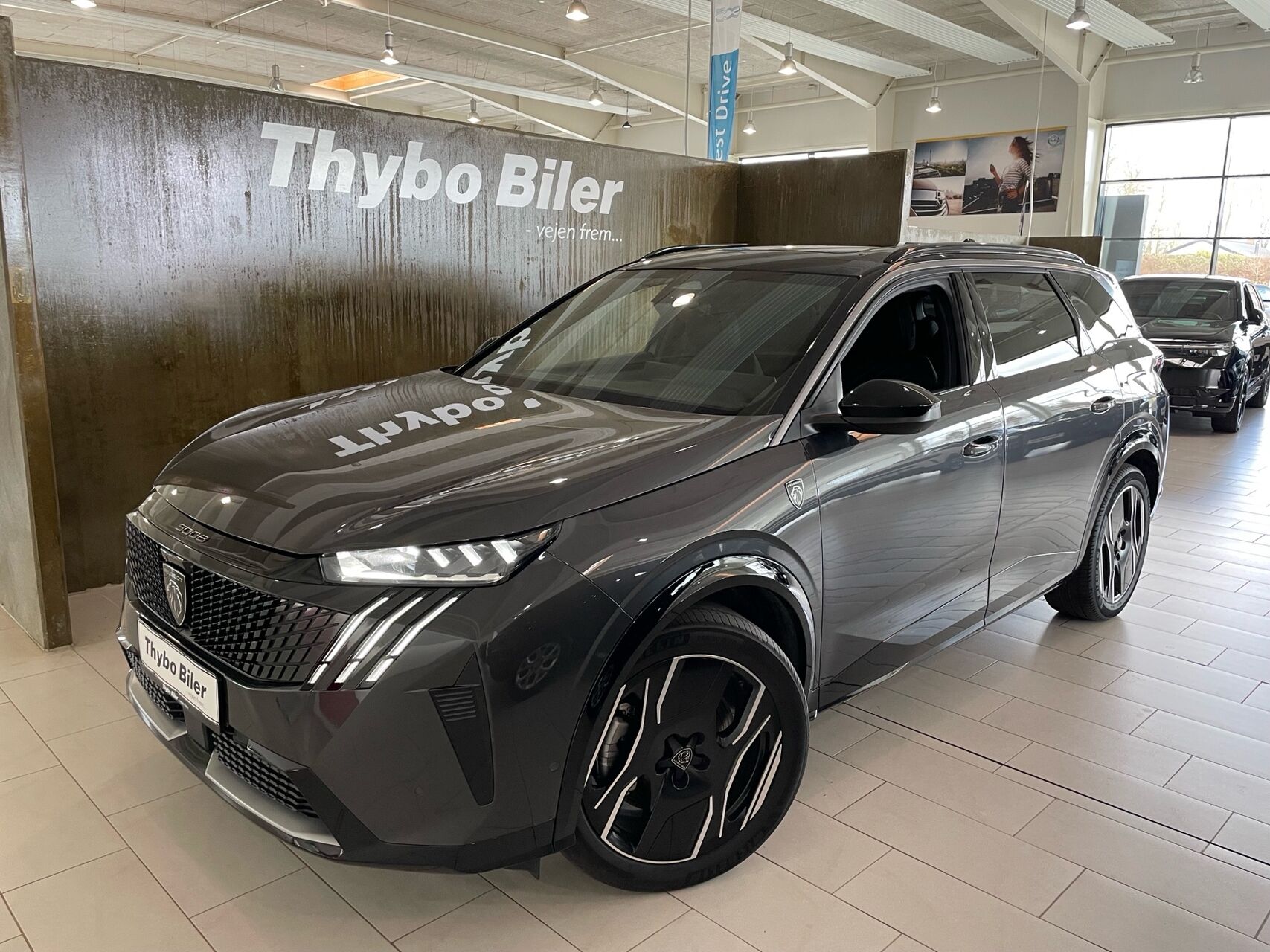 Billede af Peugeot e-5008 EL GT Pack 210HK 5d Aut.