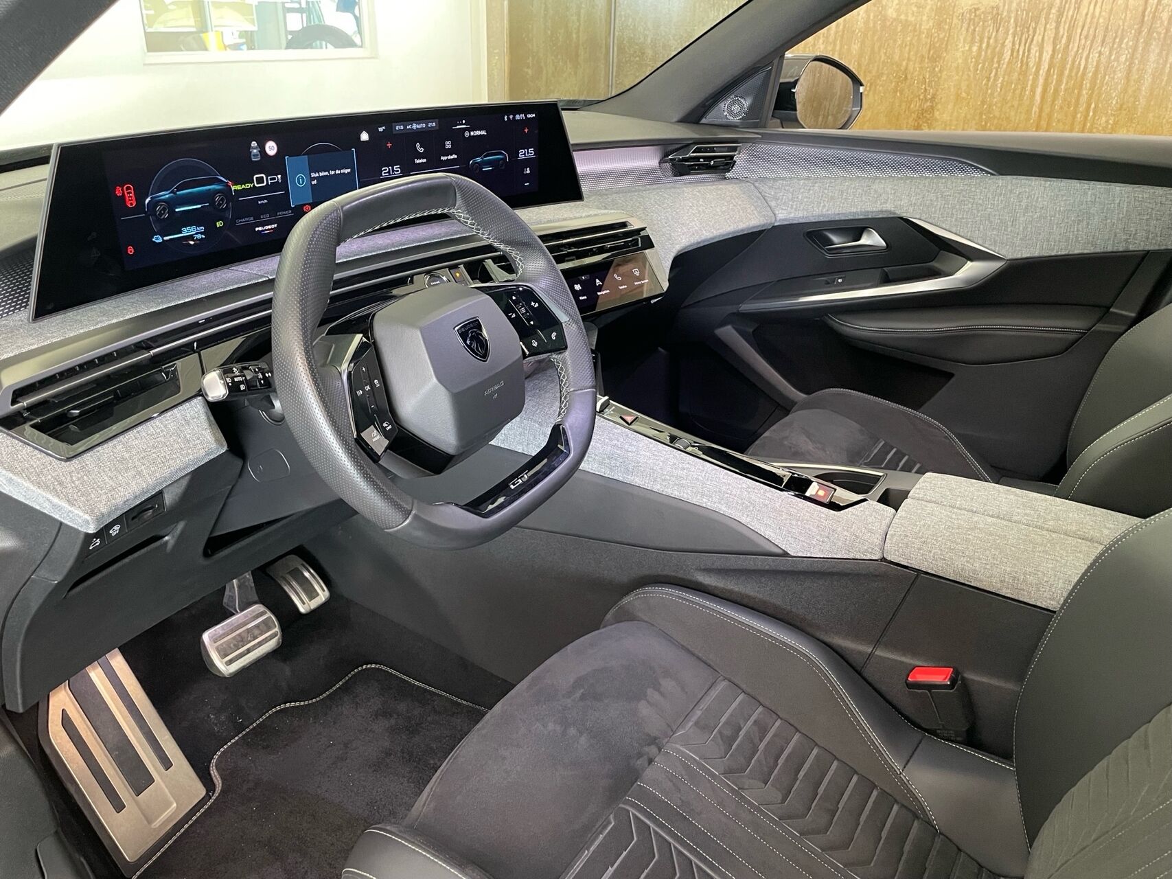 Billede af Peugeot e-5008 EL GT Pack 210HK 5d Aut.