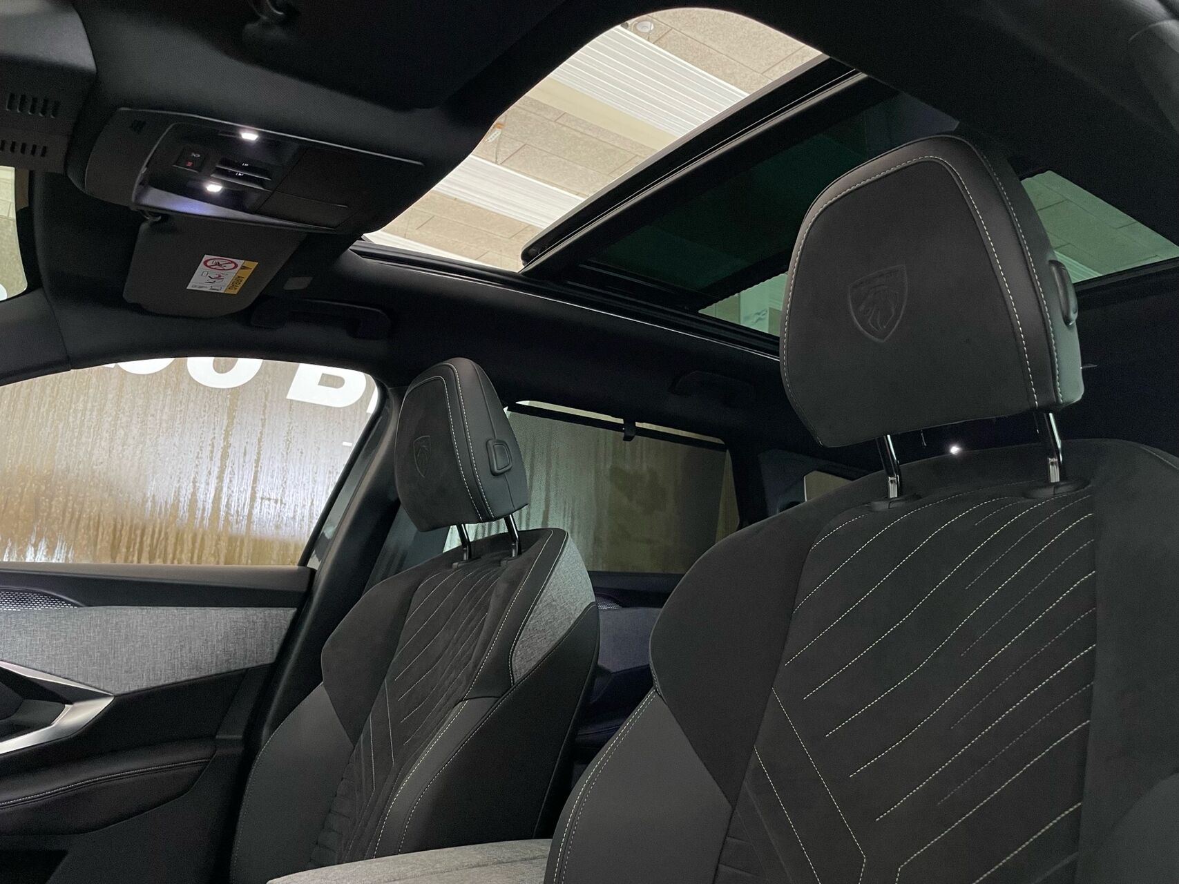 Billede af Peugeot e-5008 EL GT Pack 210HK 5d Aut.