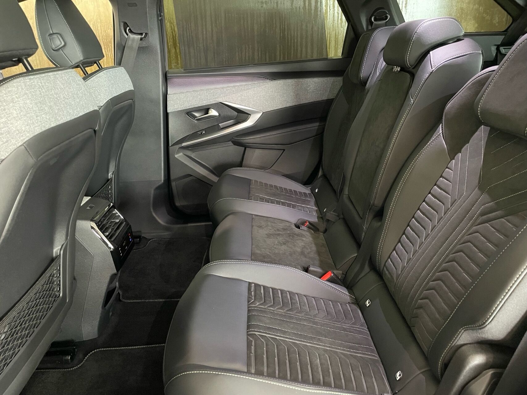 Billede af Peugeot e-5008 EL GT Pack 210HK 5d Aut.