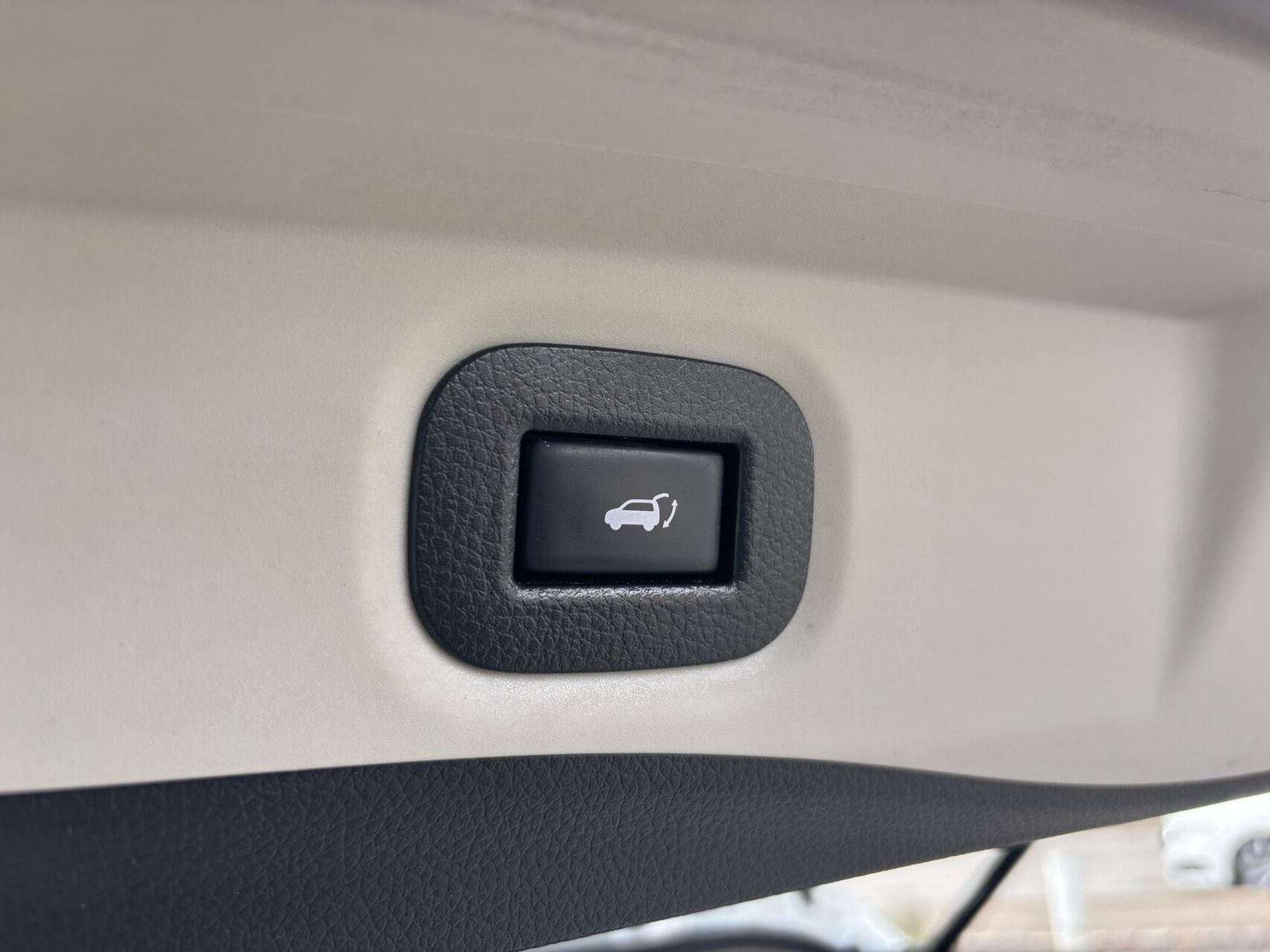 Billede af Nissan X-Trail 7 pers. 1,3 Dig-T N-Connecta DCT 160HK 5d Aut. 