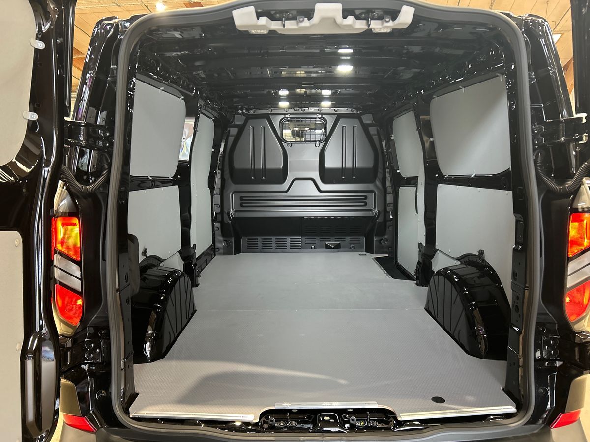 Billede af Ford Transit Custom 320 L2H1 2,5 Plugin-hybrid Trend CVT 233HK Van Trinl. Gear