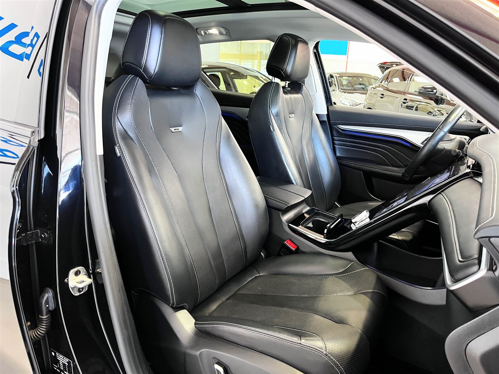 Billede af MG Marvel R EL Luxury 180HK 5d Aut.