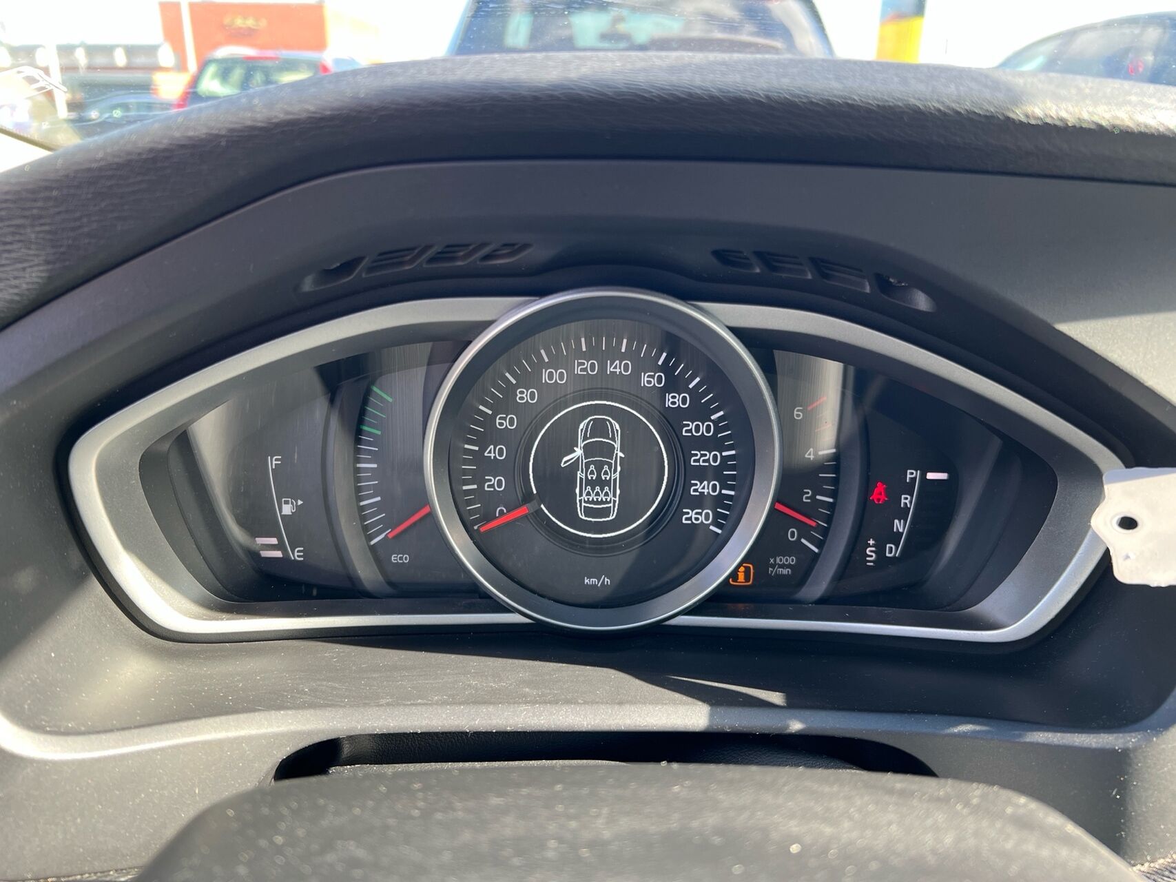 Billede af Volvo V40 2,0 D2 Kinetic 120HK 5d 6g Aut.