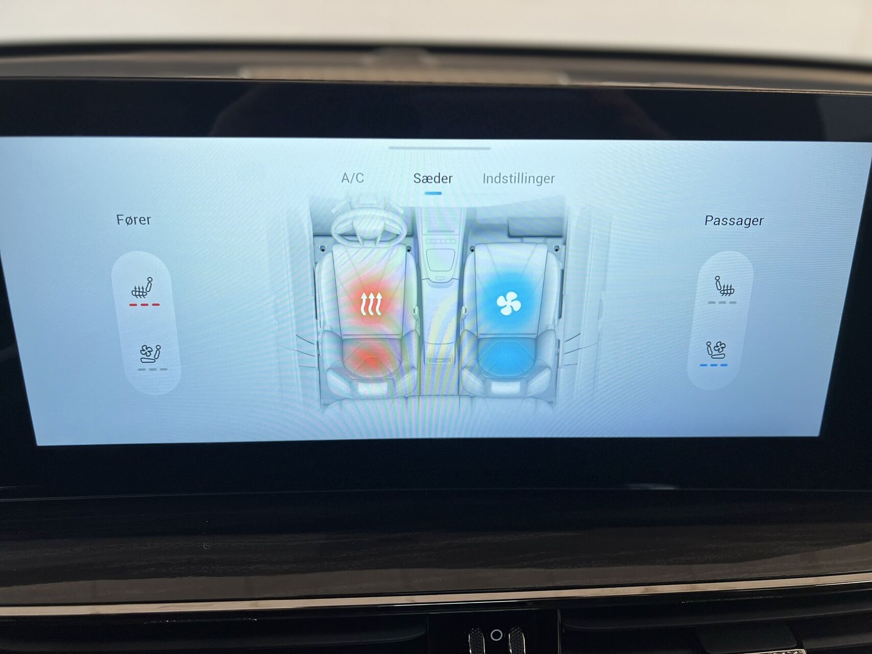 Billede af Omoda 5 EL Premium + 211HK Aut.