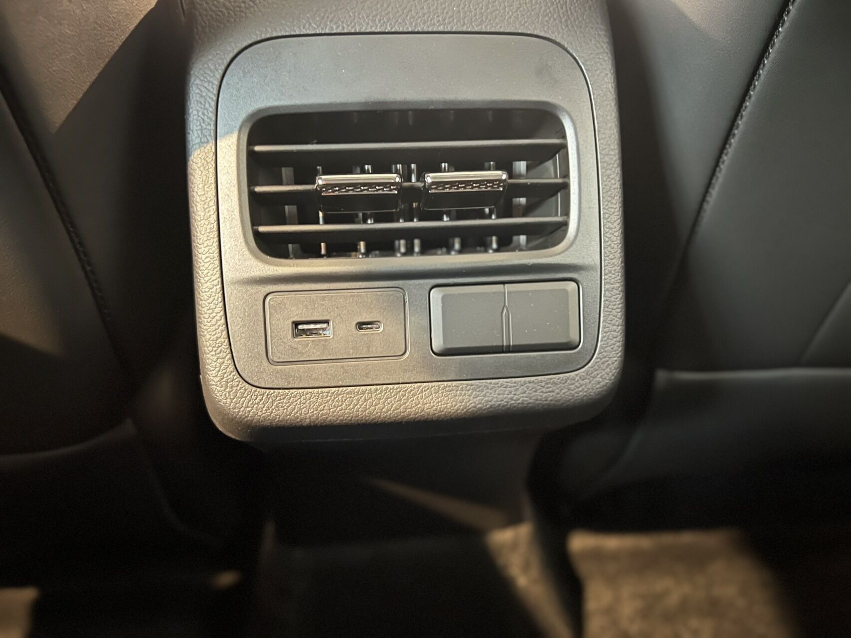 Billede af Omoda 5 EL Premium + 211HK Aut.