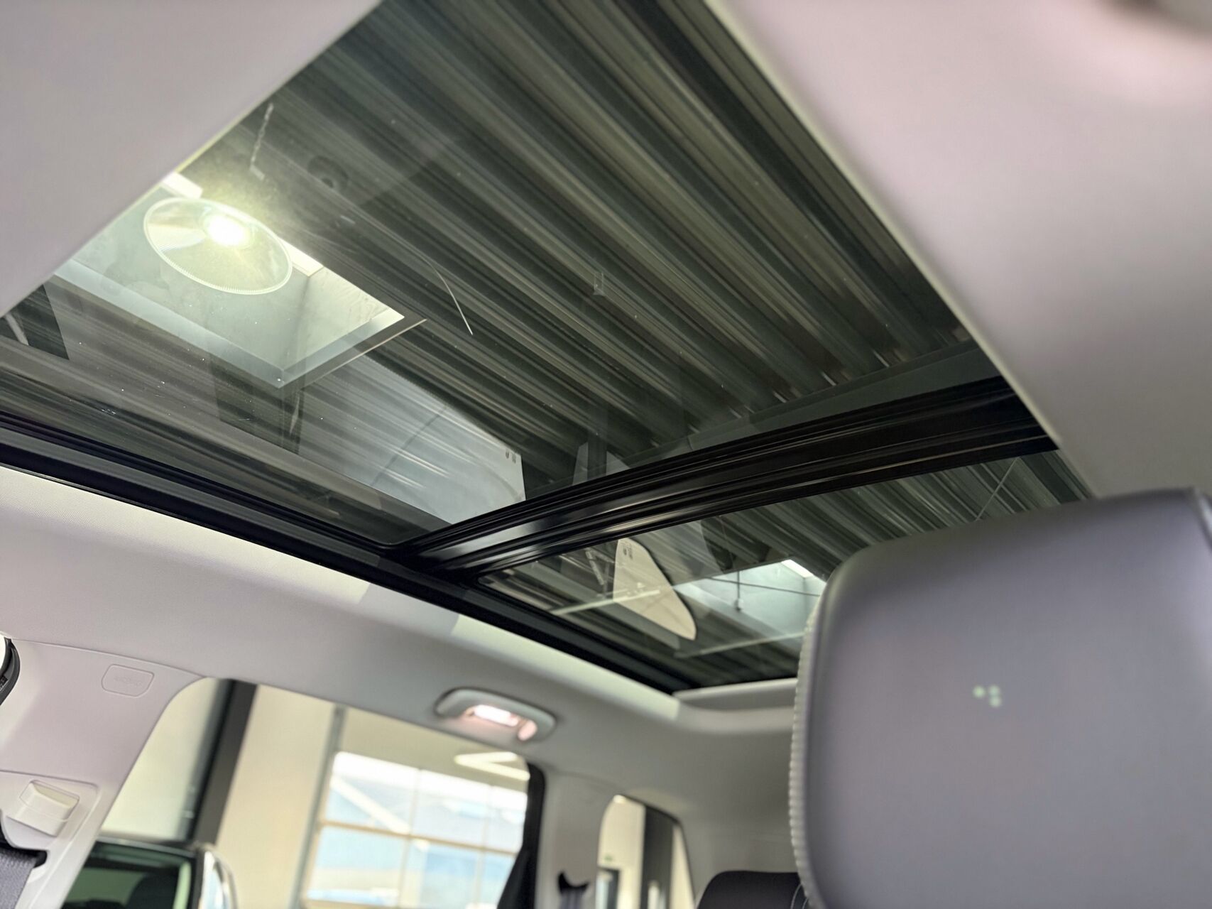 Billede af Maxus Maxus Euniq6 70 kwt