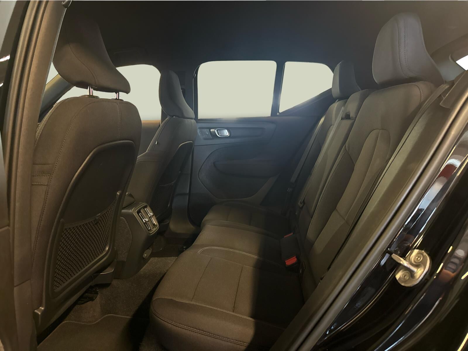 Billede af Volvo XC40 P6 Recharge Core 231HK 5d Aut.