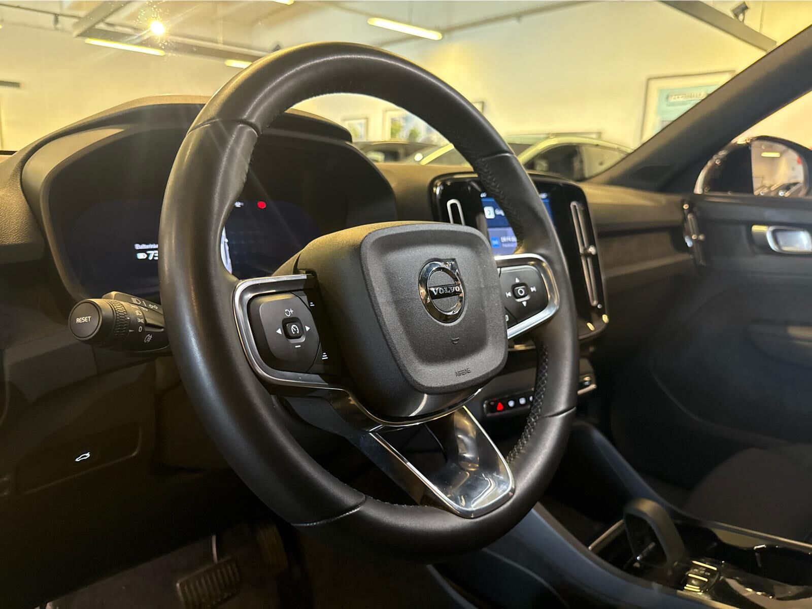 Billede af Volvo XC40 P6 Recharge Core 231HK 5d Aut.