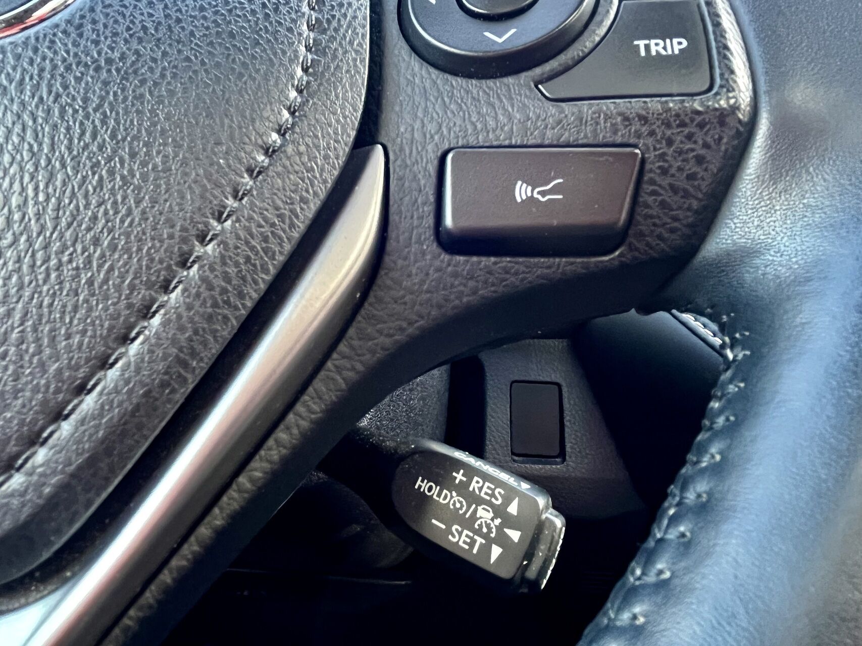 Billede af Toyota RAV4 2,5 Hybrid H4 Safety Sense 4x4 197HK 5d 6g Aut.