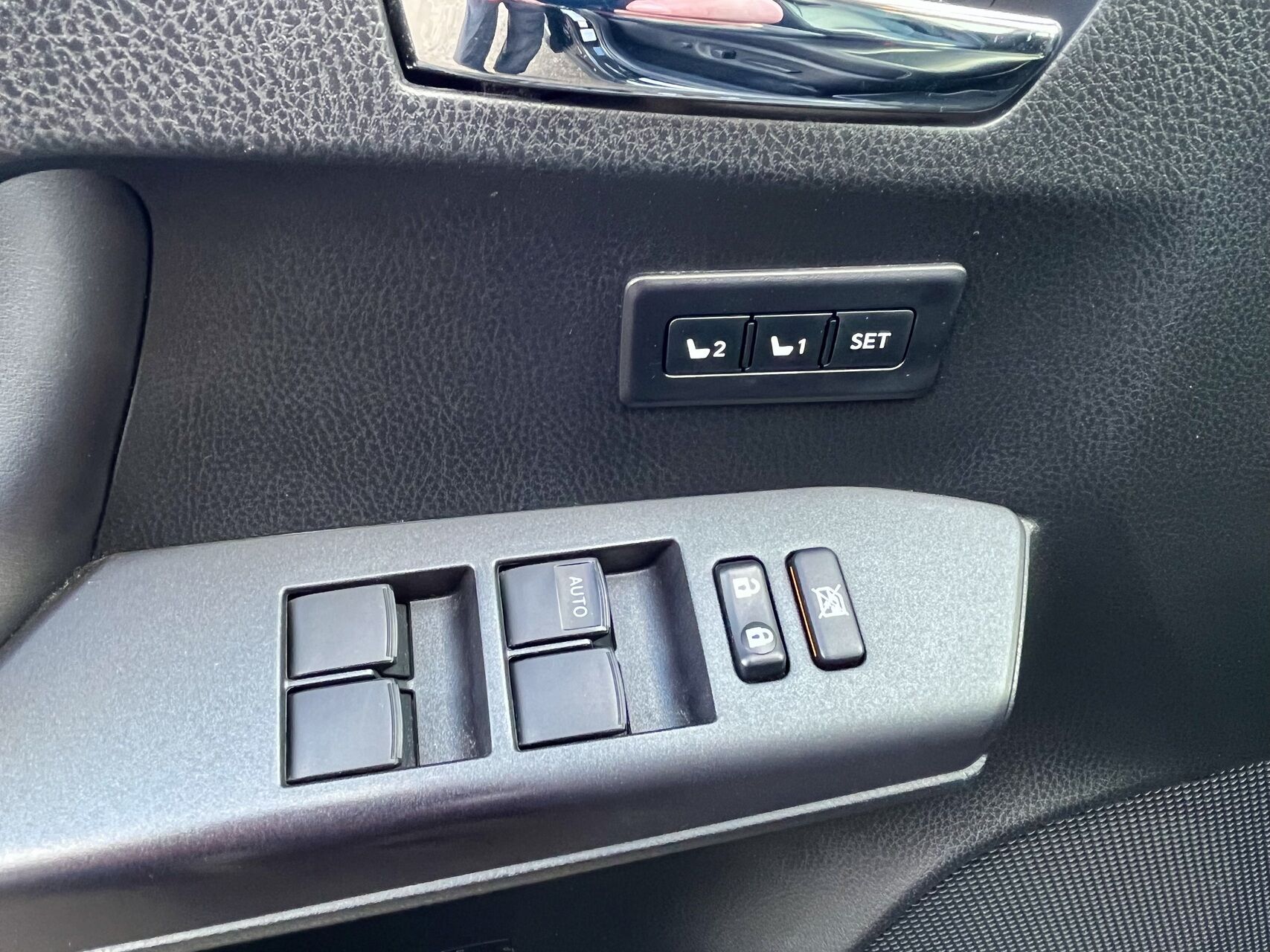 Billede af Toyota RAV4 2,5 Hybrid H4 Safety Sense 4x4 197HK 5d 6g Aut.