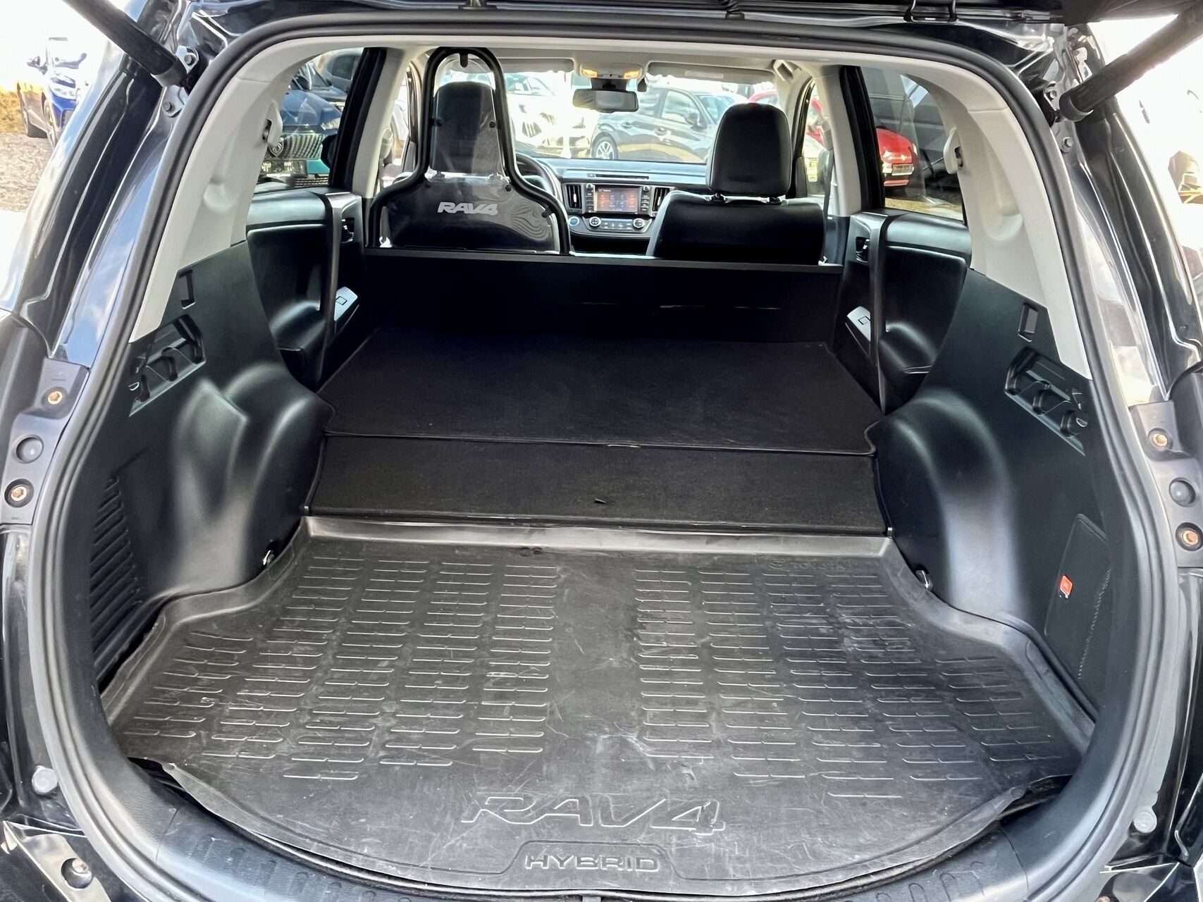 Billede af Toyota RAV4 2,5 Hybrid H4 Safety Sense 4x4 197HK 5d 6g Aut.