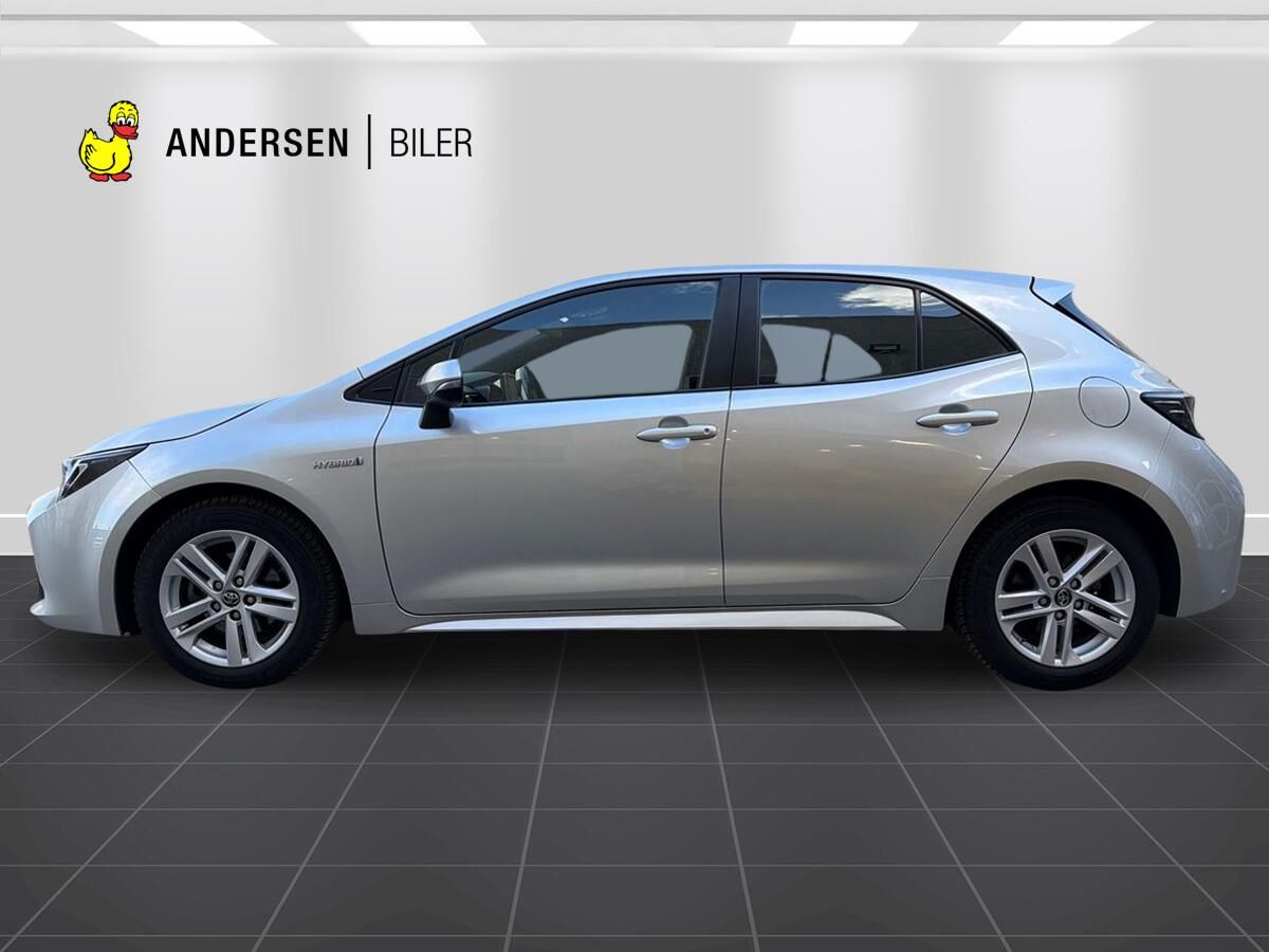 Billede af Toyota Corolla 1,8 Hybrid H3 E-CVT 122HK 5d Trinl. Gear