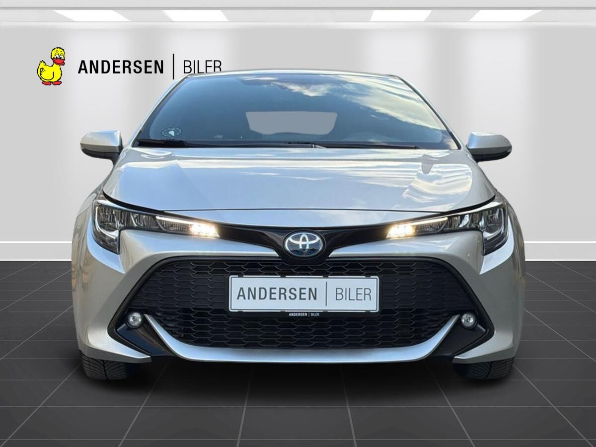 Billede af Toyota Corolla 1,8 Hybrid H3 E-CVT 122HK 5d Trinl. Gear