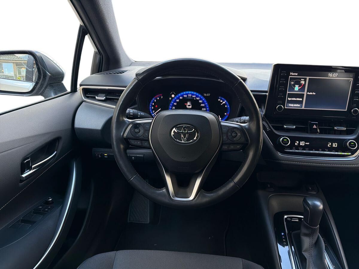 Billede af Toyota Corolla 1,8 Hybrid H3 E-CVT 122HK 5d Trinl. Gear