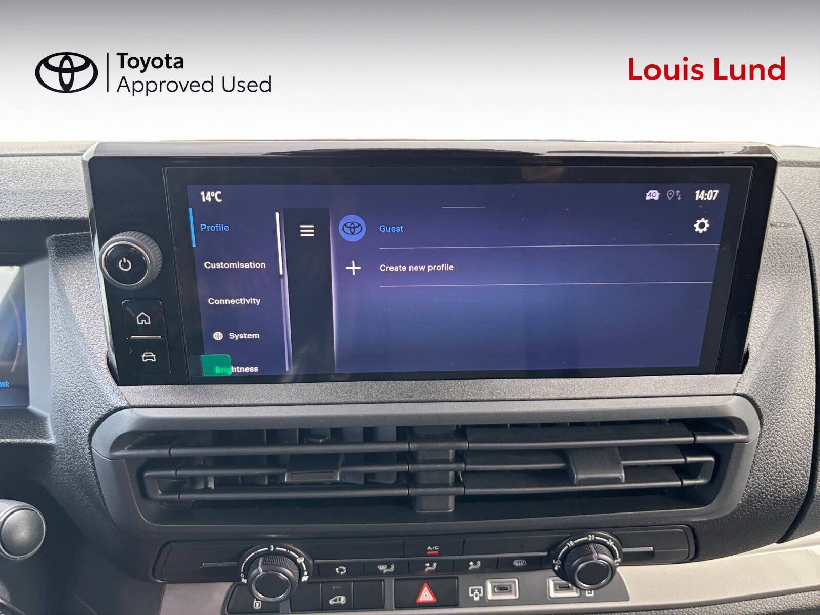 Billede af Toyota Proace Electric Long EL Comfort Master To Skydedør 136HK Van Aut.