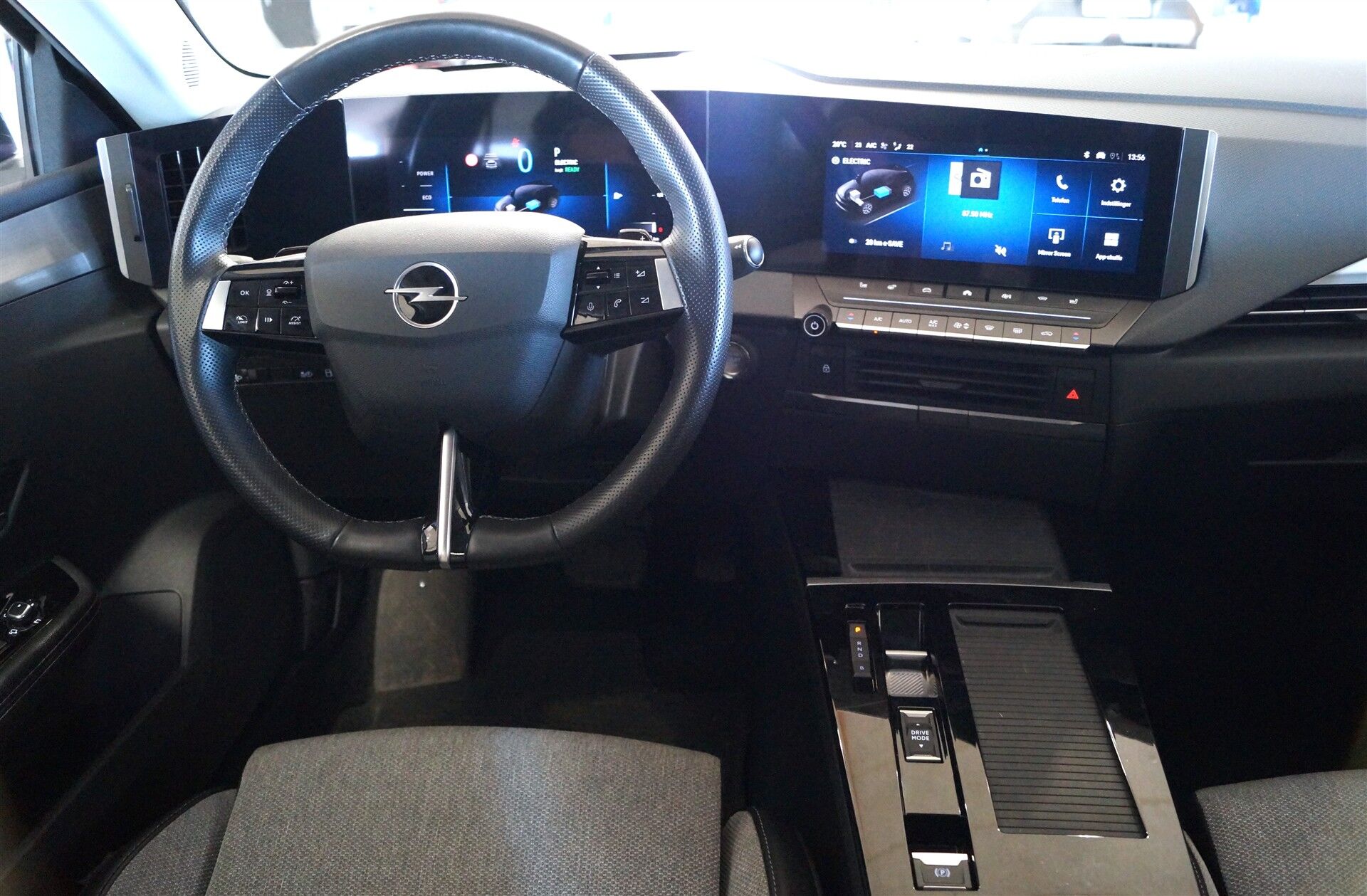 Billede af Opel Astra 1,6 Plugin-hybrid Elegance 180HK 5d 8g Aut.