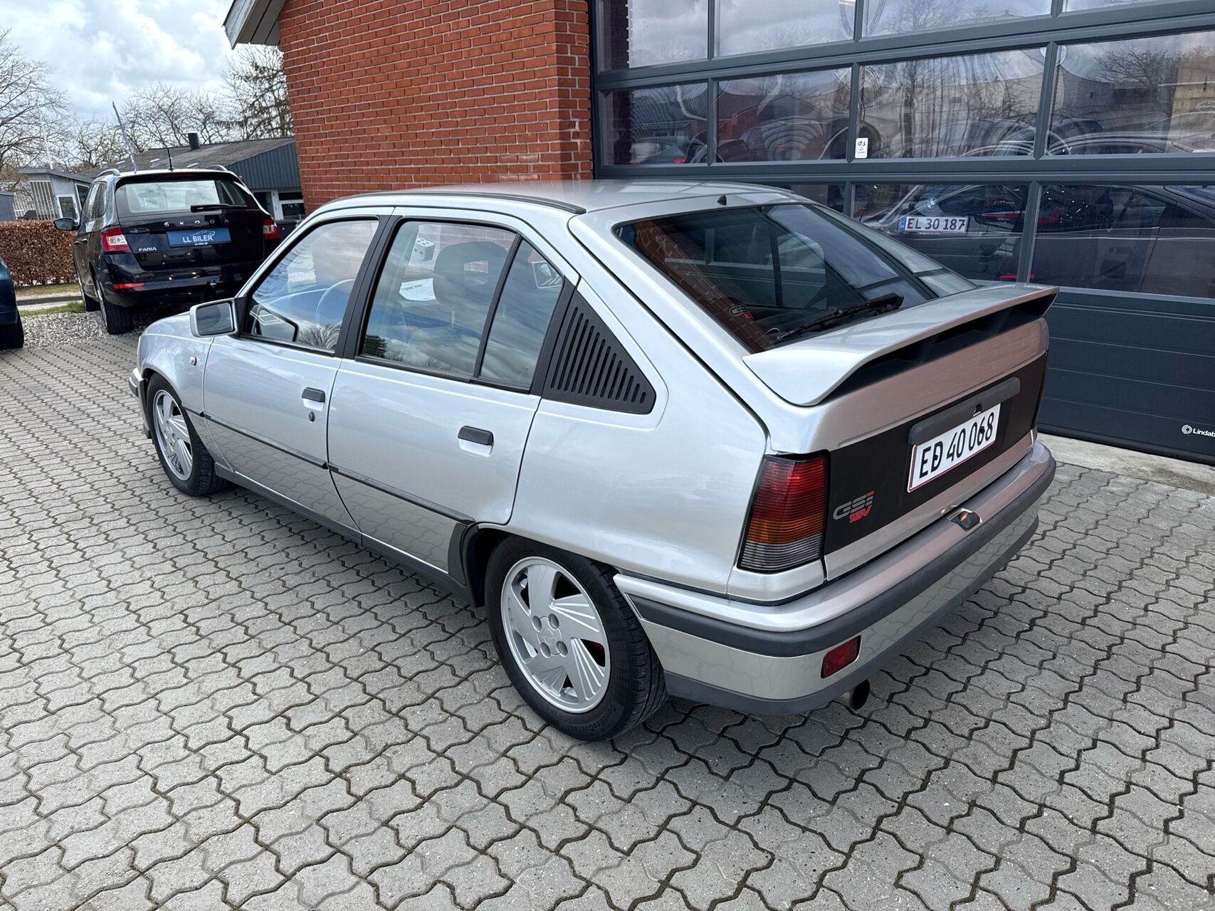 Billede af Opel Kadett 2,0 i 16V GSi 150HK 3d