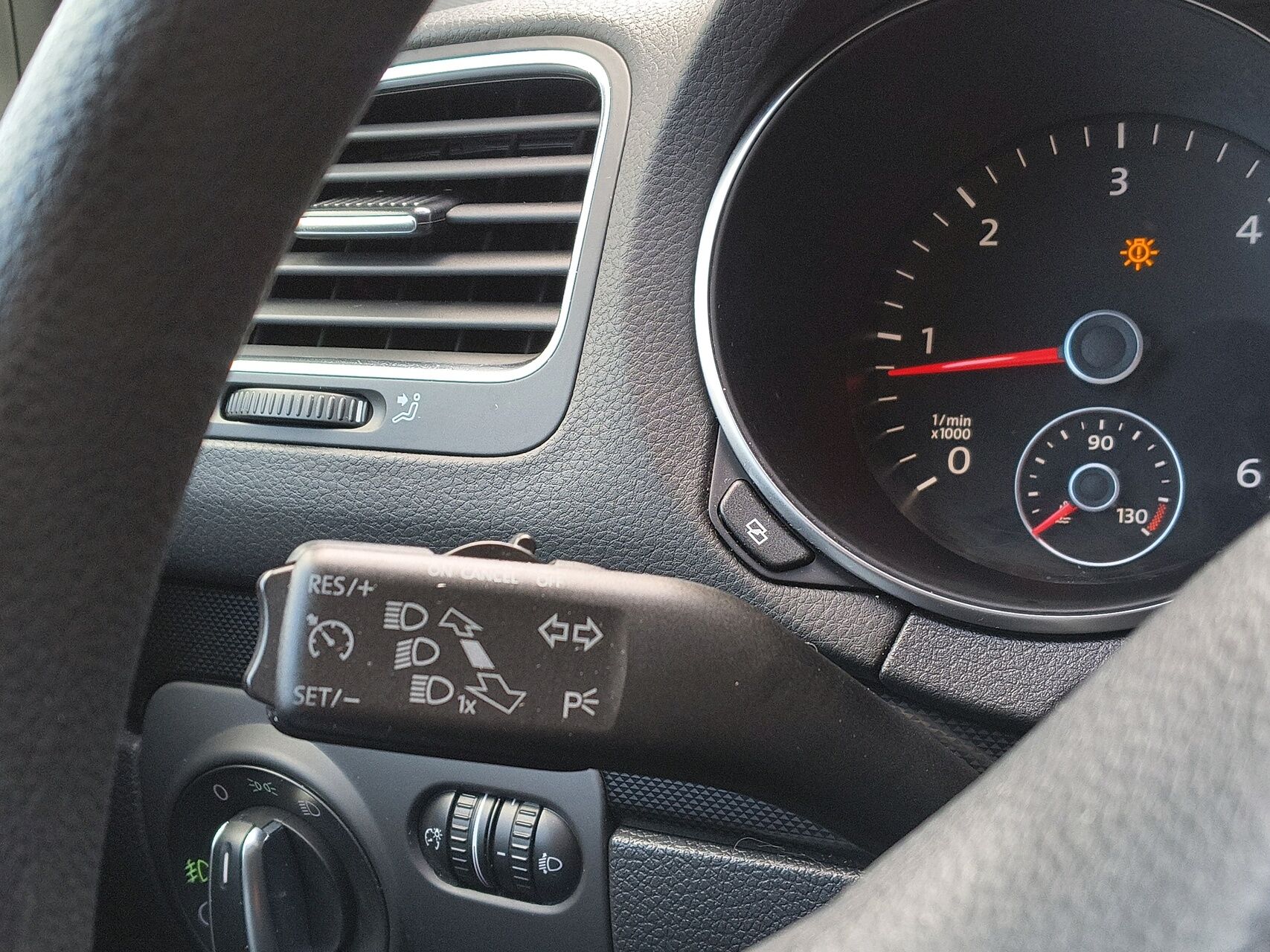 Billede af VW Golf 1,6 BlueMotion TDI DPF Trendline 105HK 5d