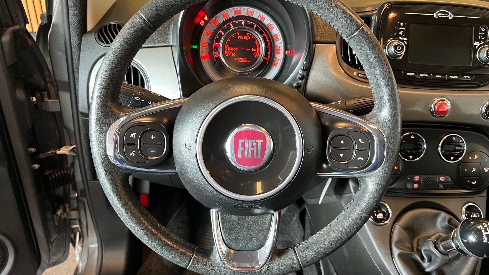 Billede af Fiat 500 1,2 Eco Lounge Start & Stop 69HK 3d