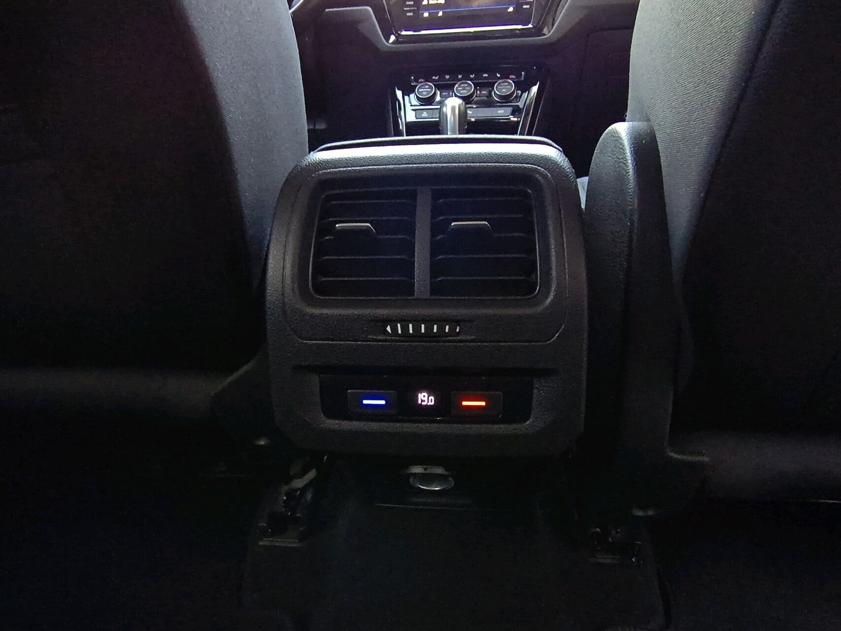 Billede af VW Touran 1,6 TDI SCR Highline DSG 115HK 6g Aut.