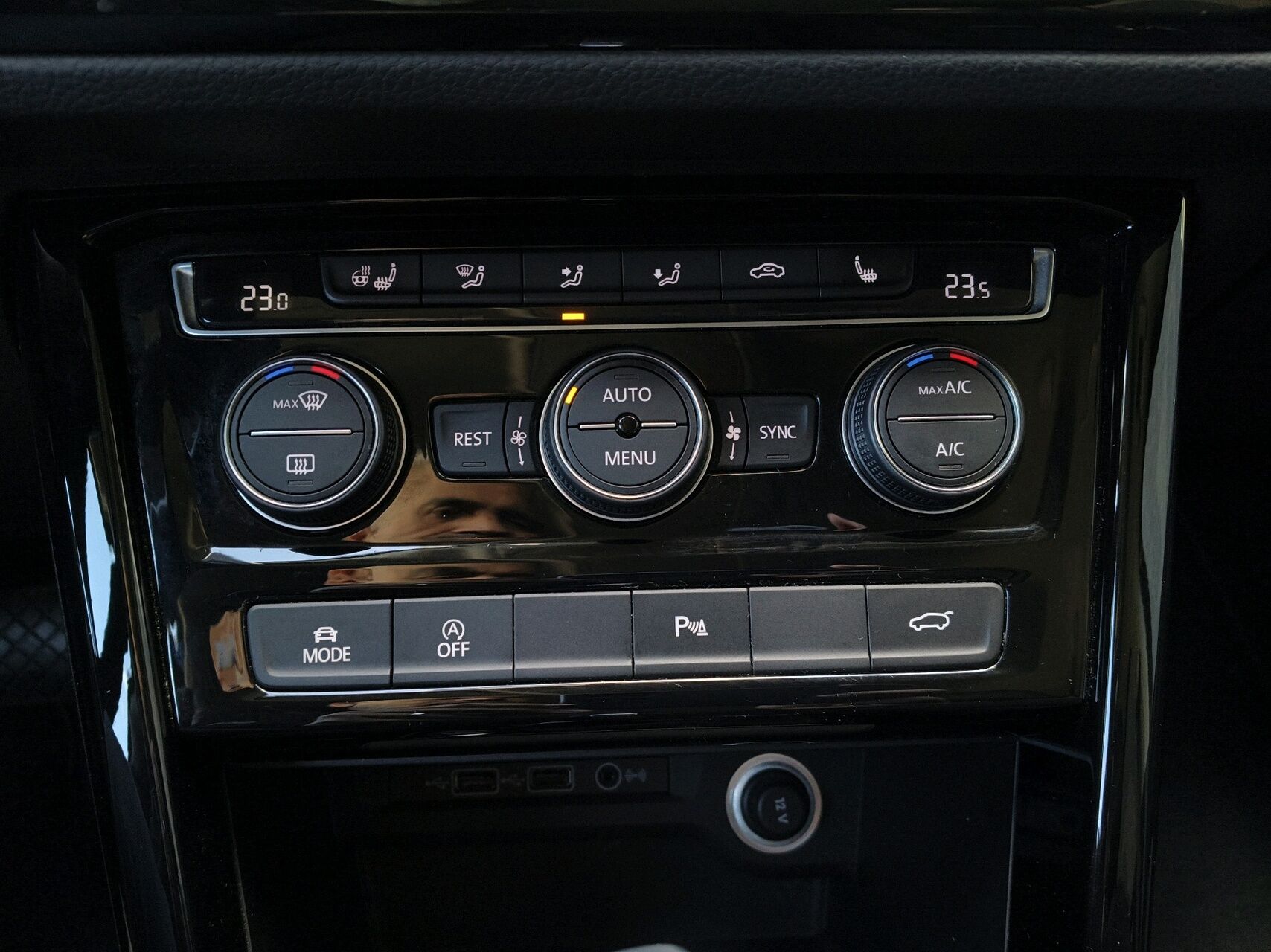 Billede af VW Touran 1,6 TDI SCR Highline DSG 115HK 6g Aut.