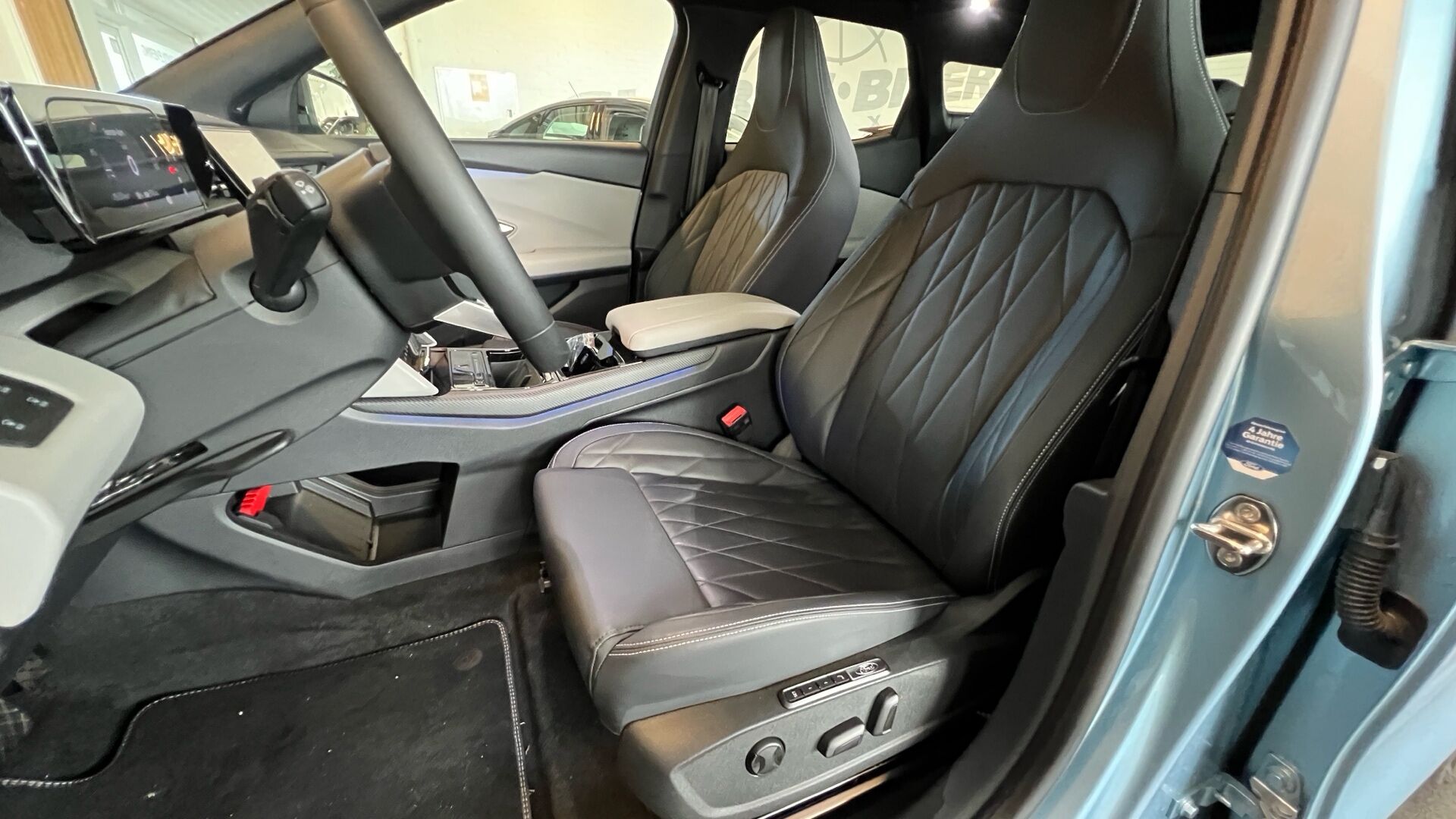 Billede af Ford Explorer EL UR Premium AWD 340HK 5d Aut.