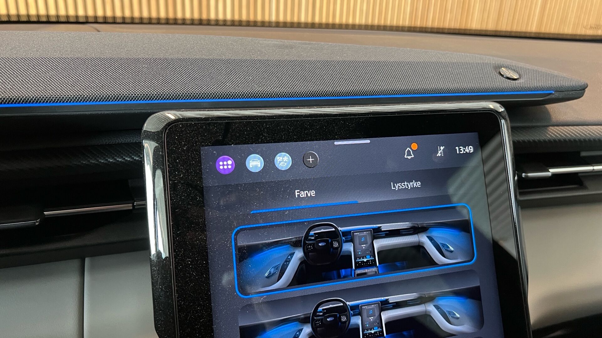 Billede af Ford Explorer EL UR Premium AWD 340HK 5d Aut.