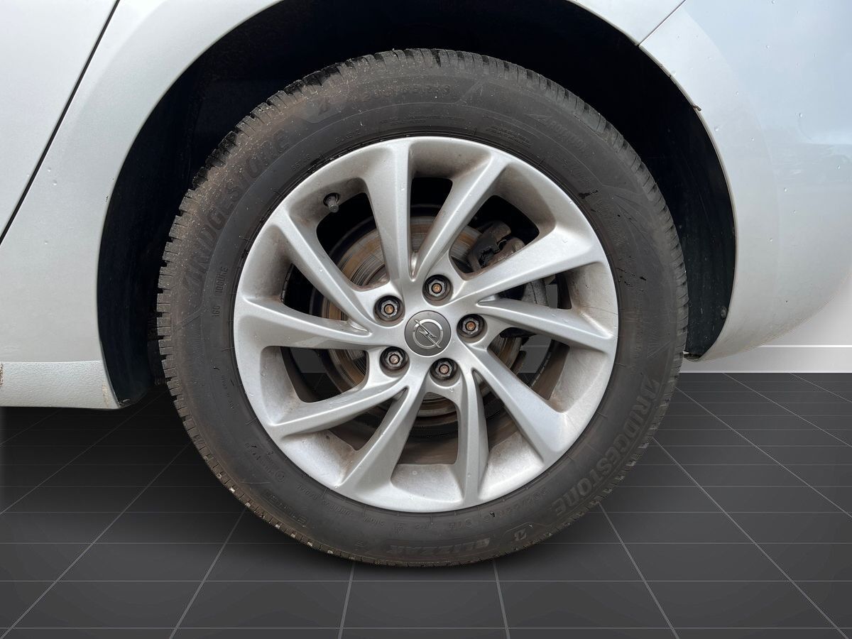 Billede af Opel Astra 1,2 Turbo Elegance 110HK 5d 6g
