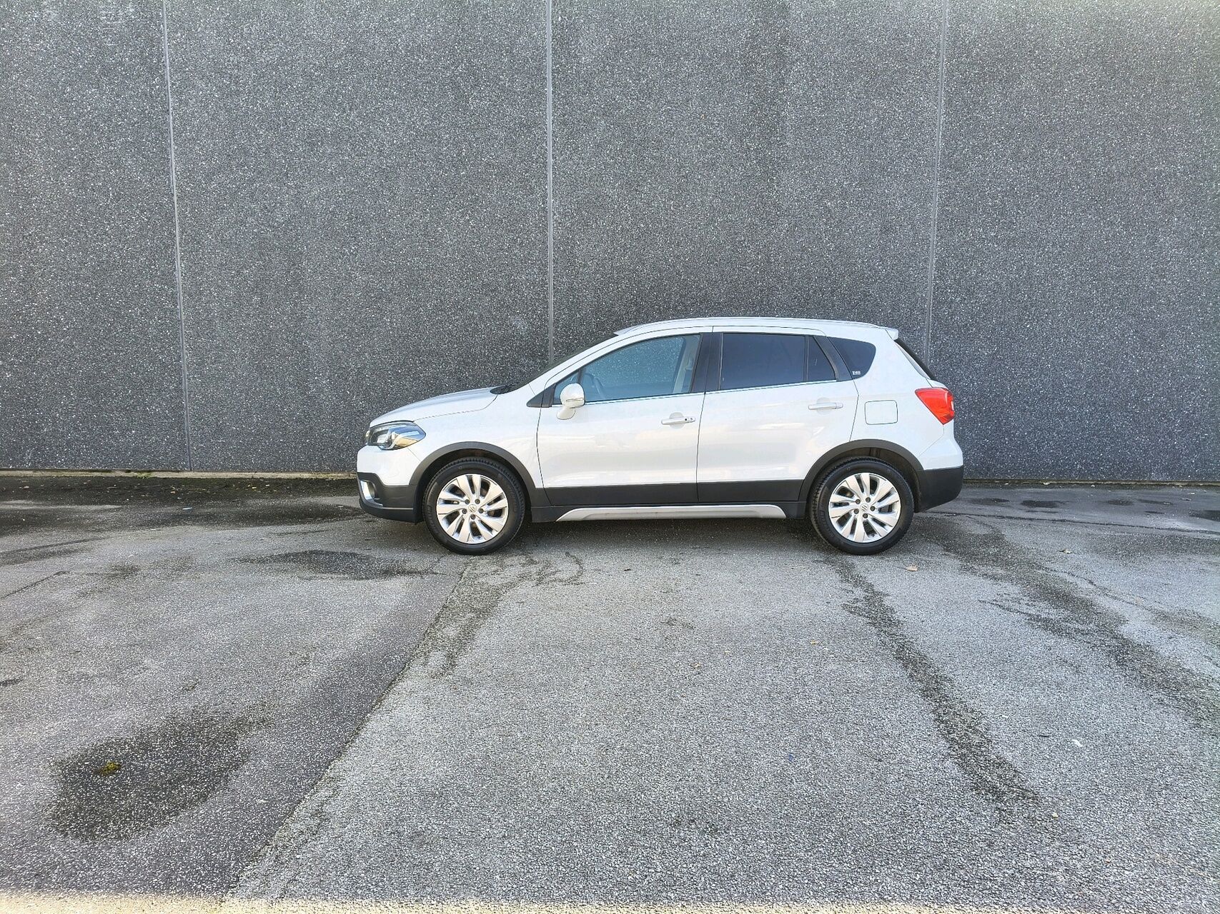 Billede af Suzuki S-Cross 1,0 Boosterjet Active 112HK 5d