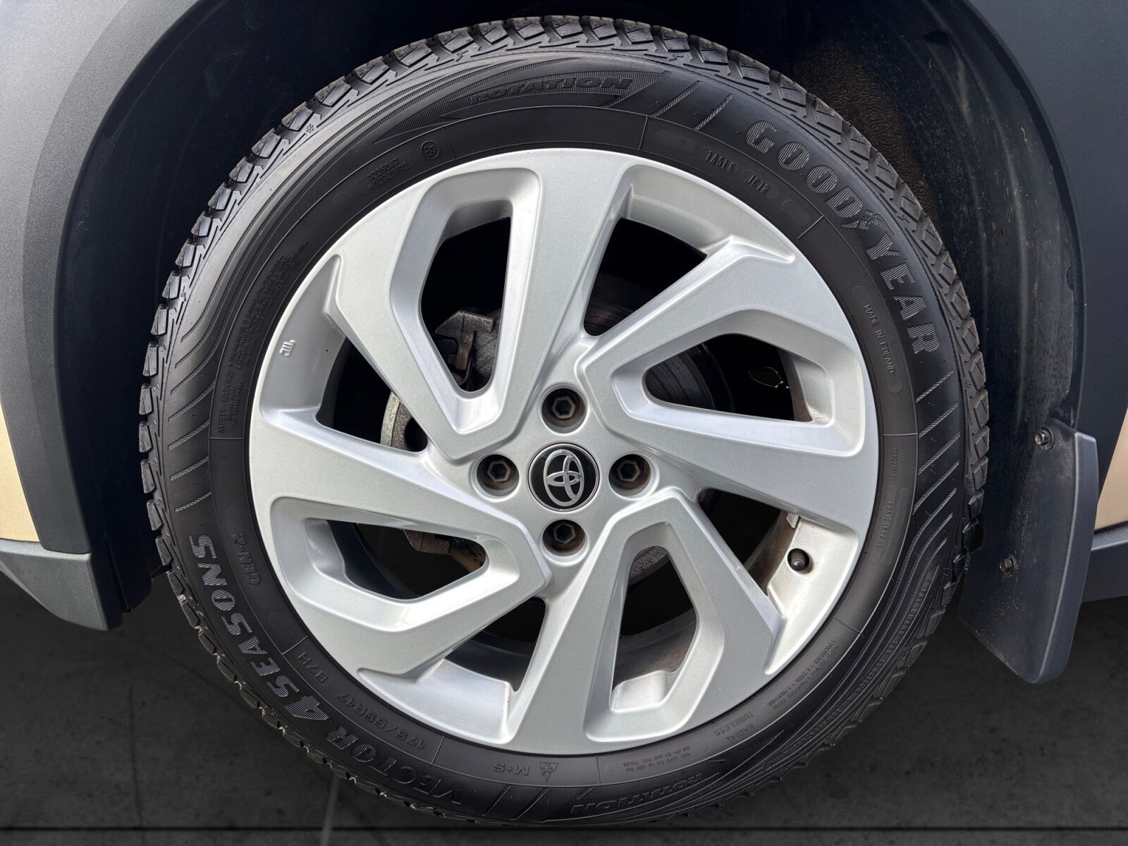 Billede af Toyota Aygo X 1,0 VVT-I Pulse 72HK 5d Aut.