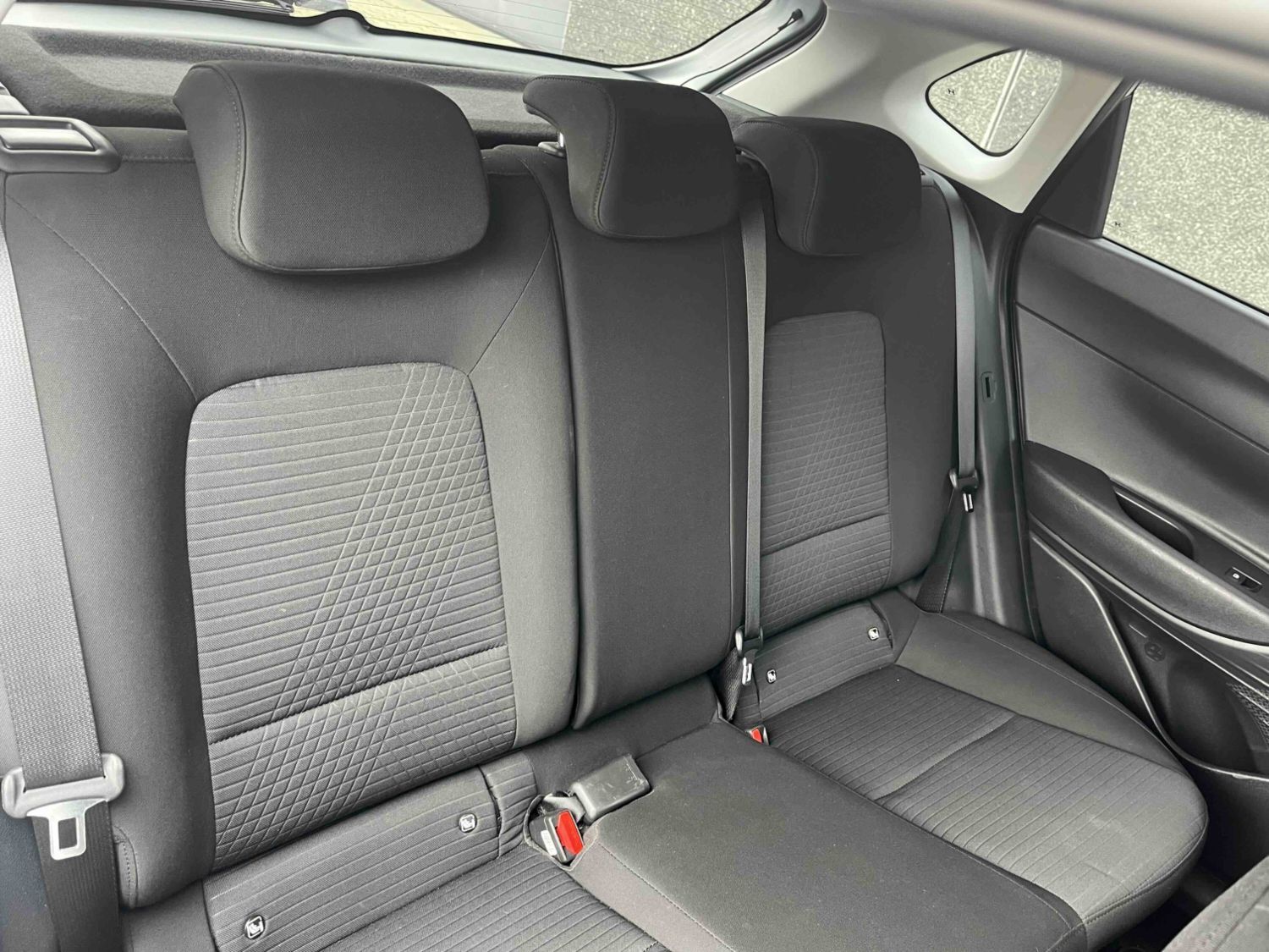 Billede af Hyundai i20 1,0 T-GDI Essential Komfort DCT 100HK 5d 7g Aut.