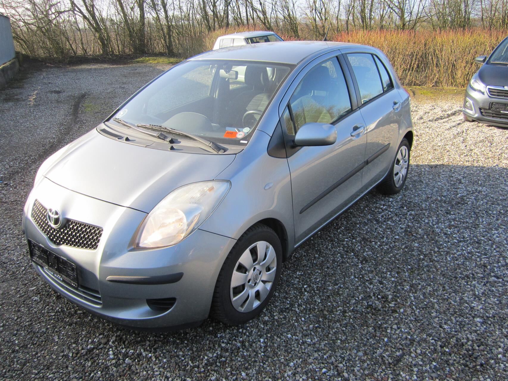 Billede af Toyota Yaris 1,3 VVT-I Linea Luna 87HK 5d