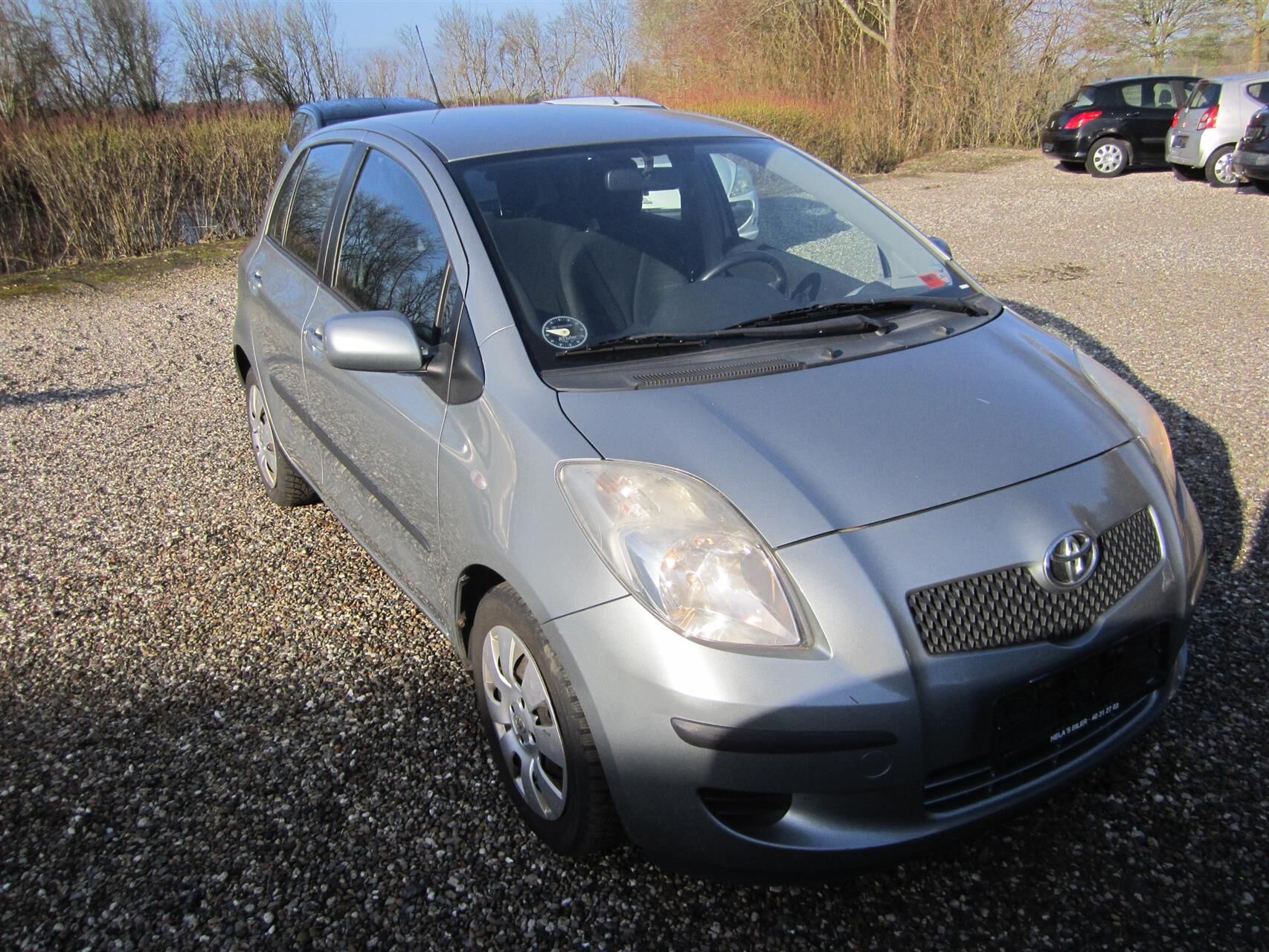Billede af Toyota Yaris 1,3 VVT-I Linea Luna 87HK 5d
