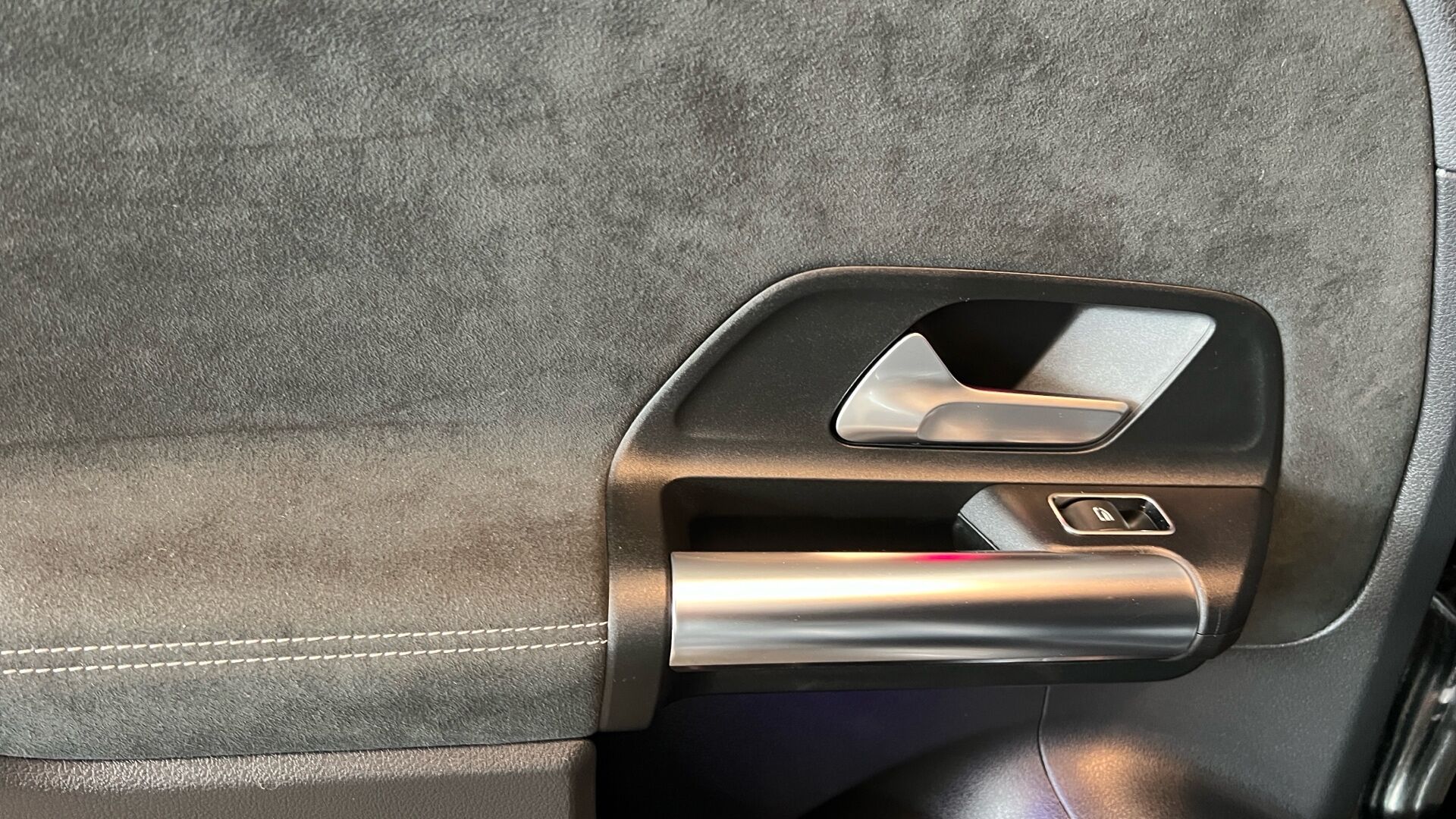 Billede af Mercedes-Benz B250 e 1,3 Plugin-hybrid AMG Line 8G-DCT 218HK 8g Aut.