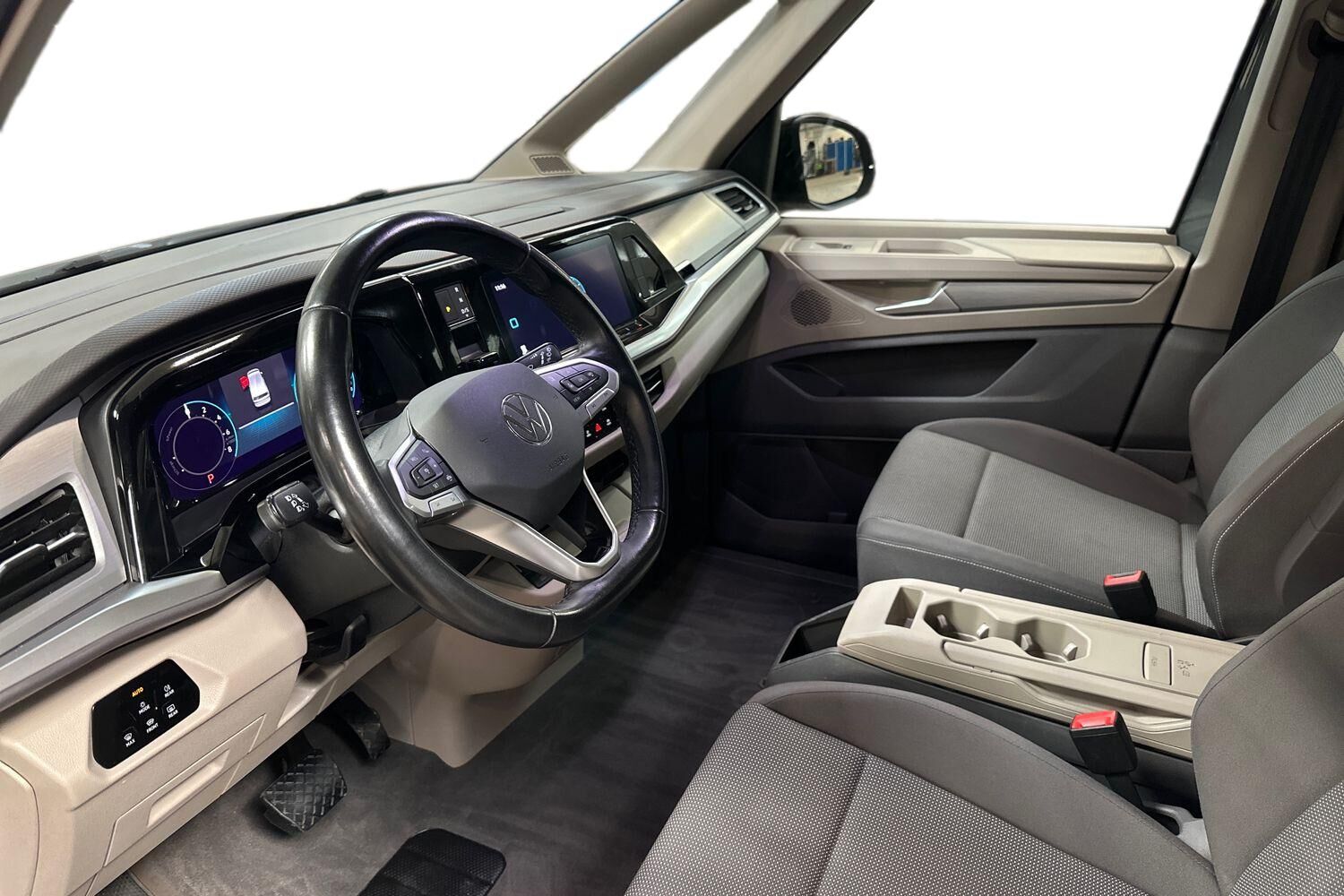 Billede af VW Multivan Kort 1,4 TSI  Plugin-hybrid Life DSG 218HK 6g Aut.