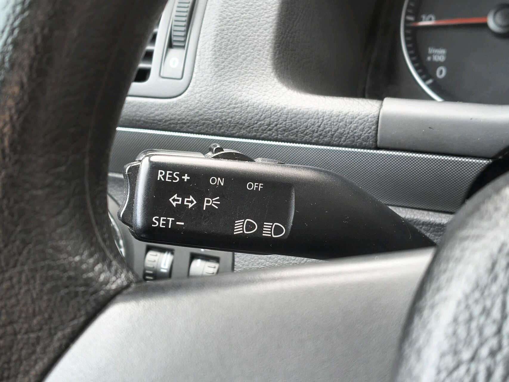 Billede af VW Touran 1,9 TDI Trendline 105HK 6g