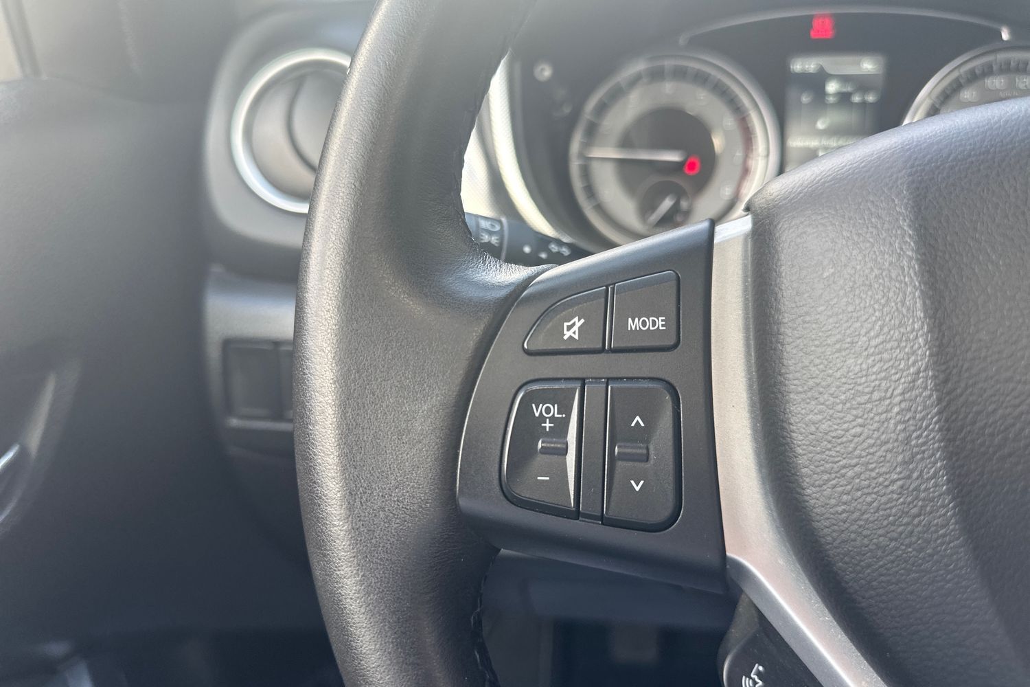 Billede af Suzuki Vitara 1,0 Boosterjet Adventure 112HK 5d