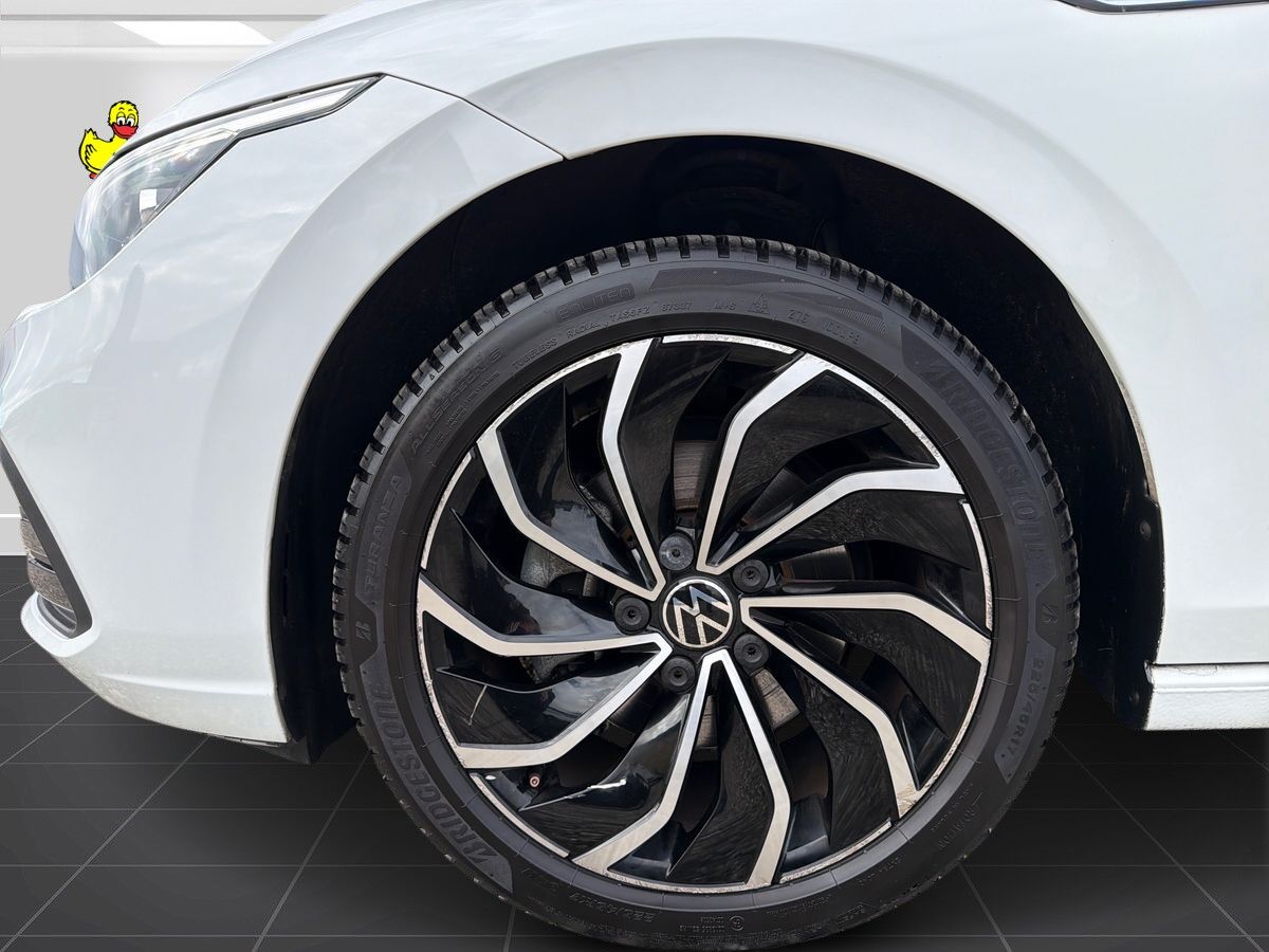 Billede af VW Golf 1,5 eTSI  Mild hybrid Style DSG 150HK 5d 7g Aut.