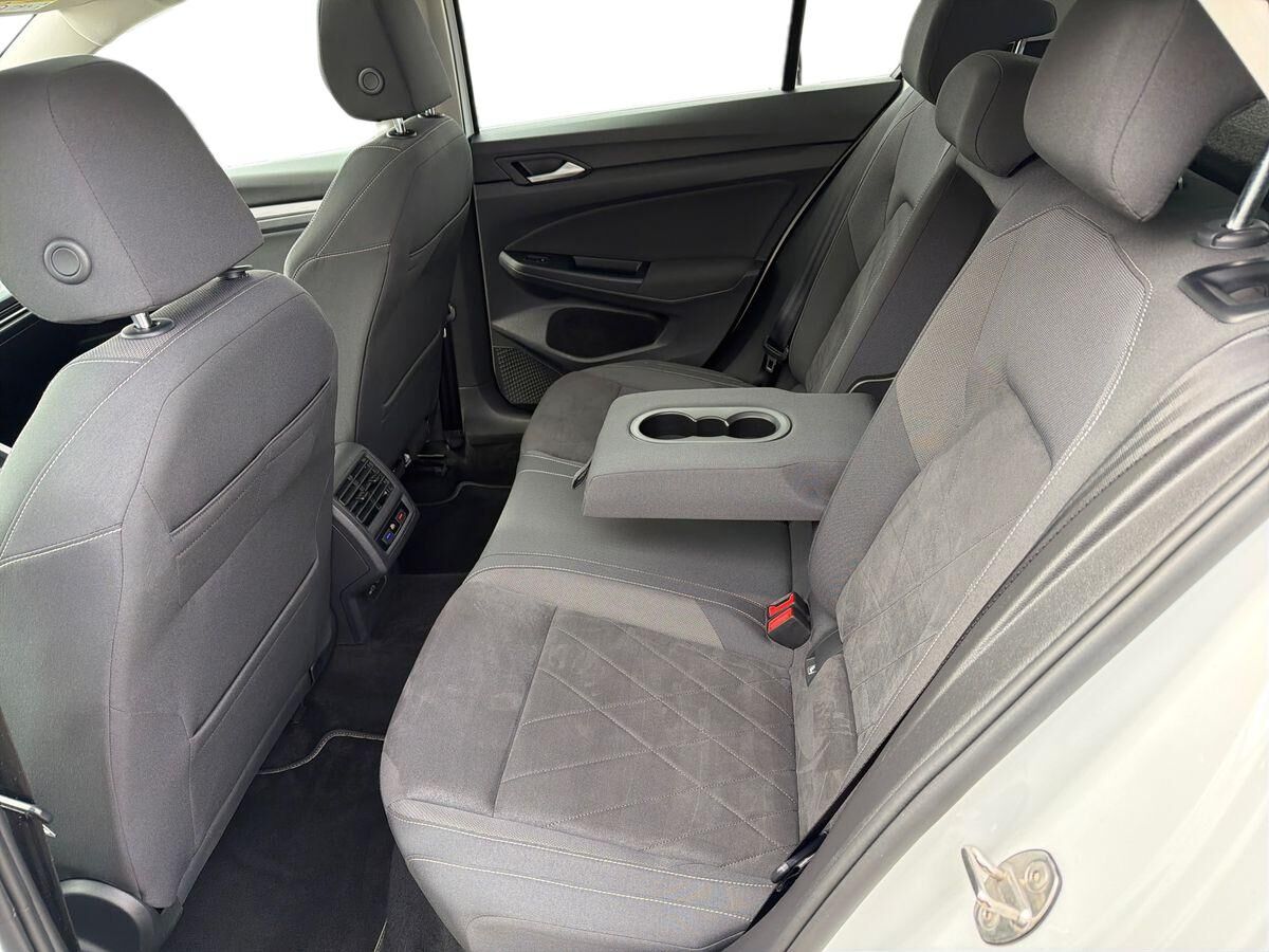 Billede af VW Golf 1,5 eTSI  Mild hybrid Style DSG 150HK 5d 7g Aut.